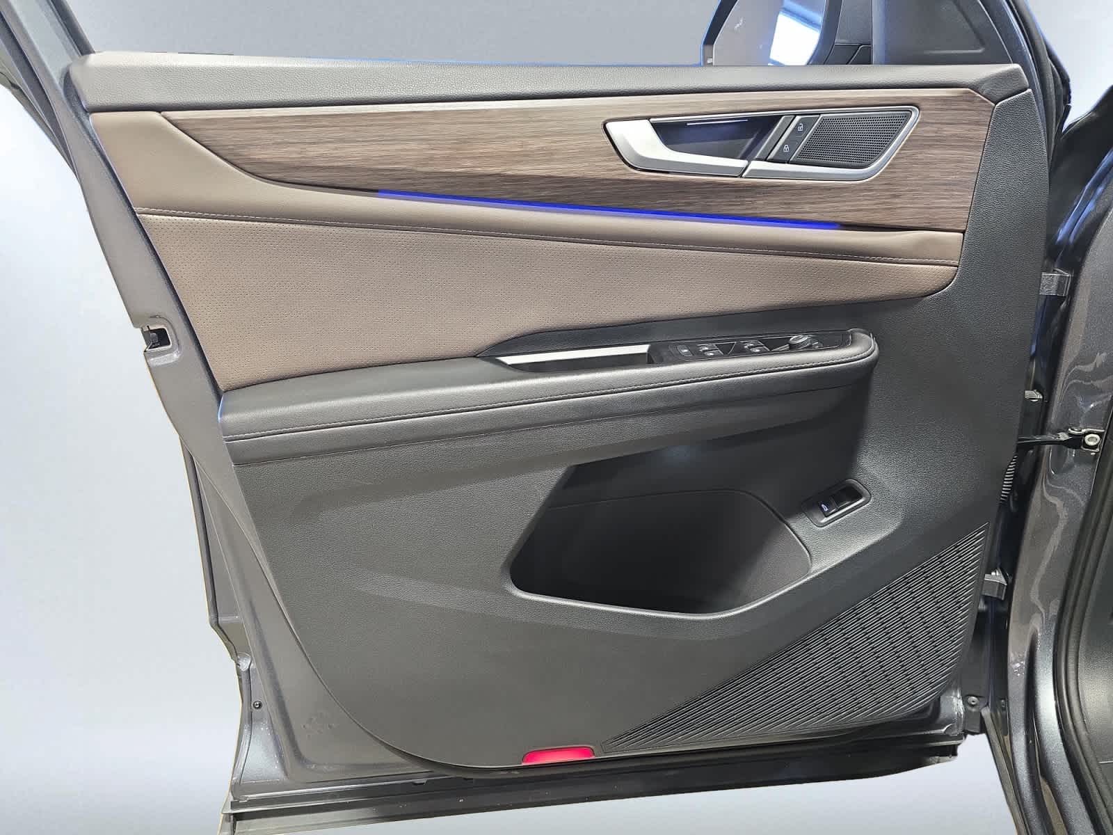 used 2024 Volkswagen Atlas car, priced at $33,485