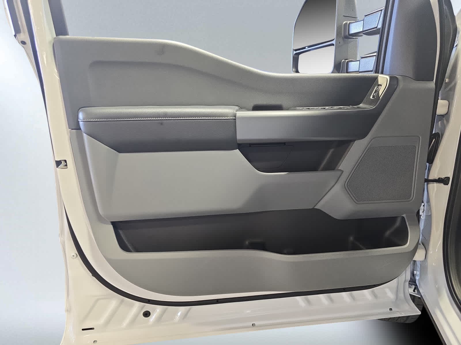 new 2025 Ford Super Duty F-250 SRW car, priced at $58,395