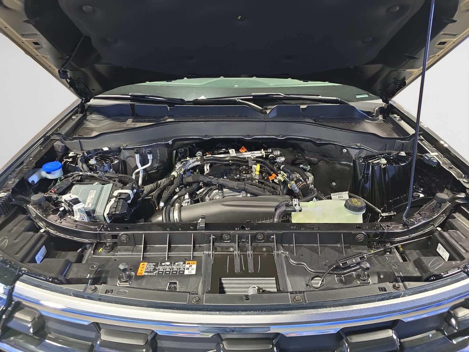 new 2025 Ford Explorer car, priced at $48,347