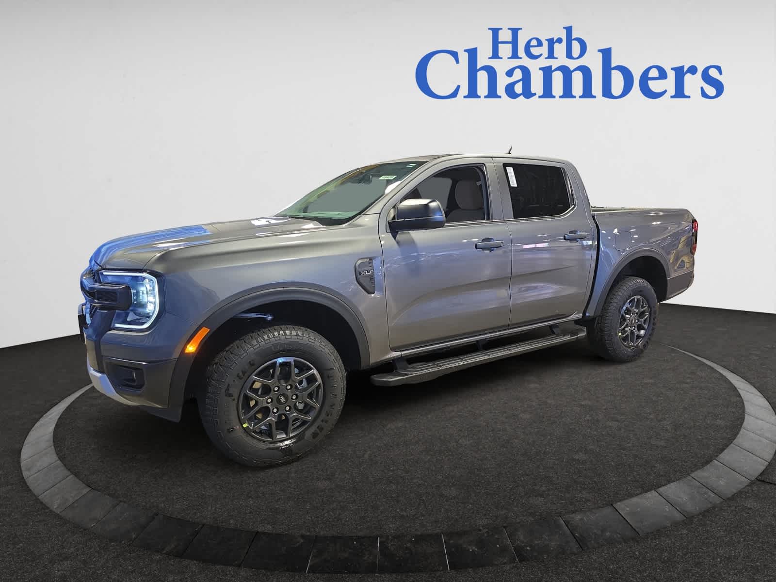 new 2025 Ford Ranger car, priced at $39,995