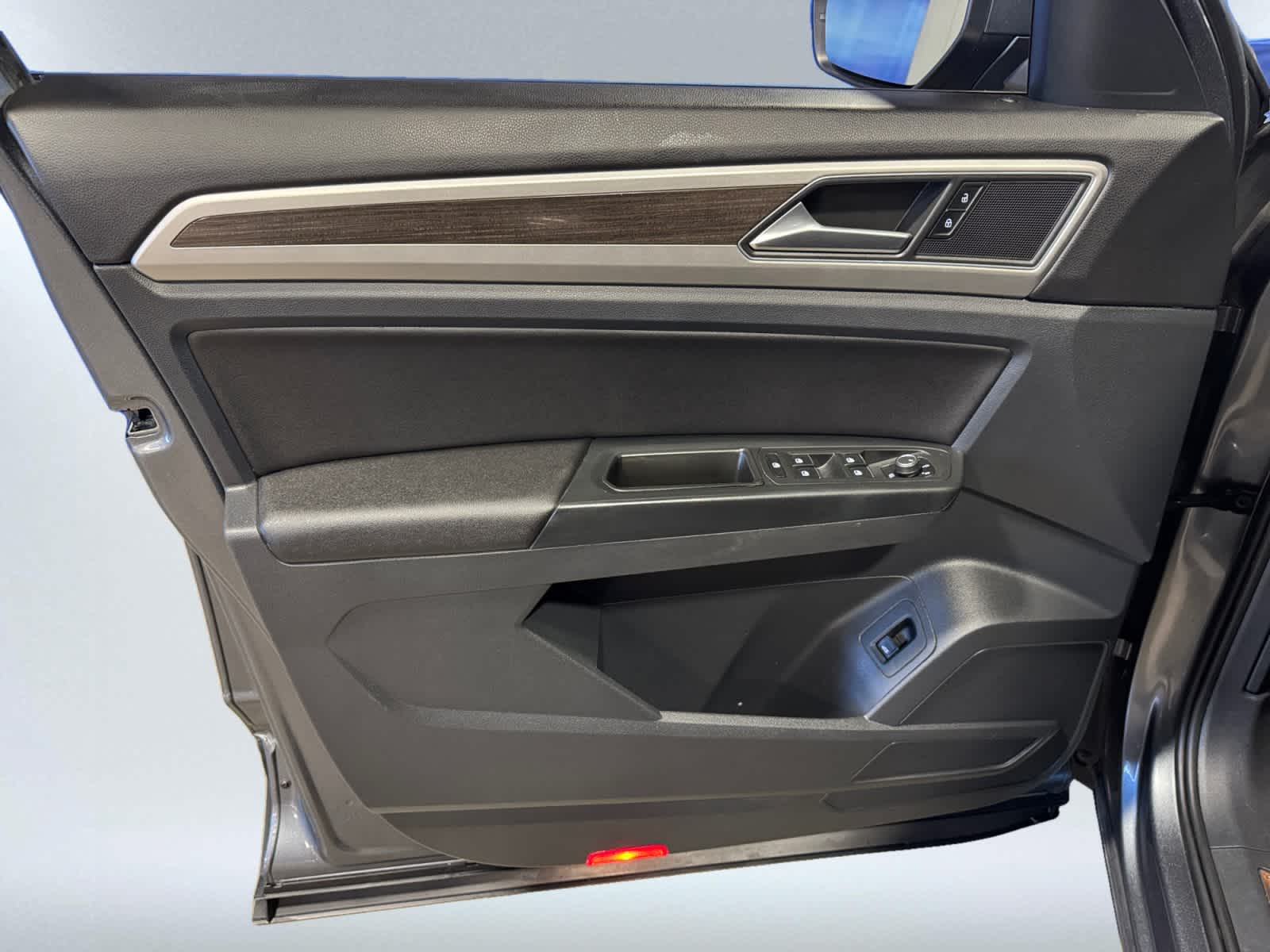 used 2018 Volkswagen Atlas car, priced at $15,485