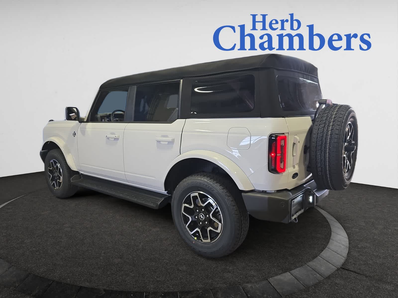 new 2025 Ford Bronco car, priced at $48,295