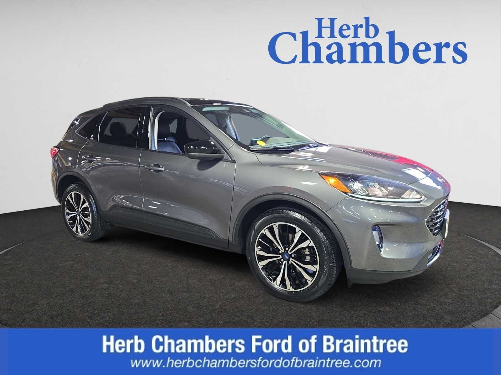 used 2022 Ford Escape car, priced at $24,747