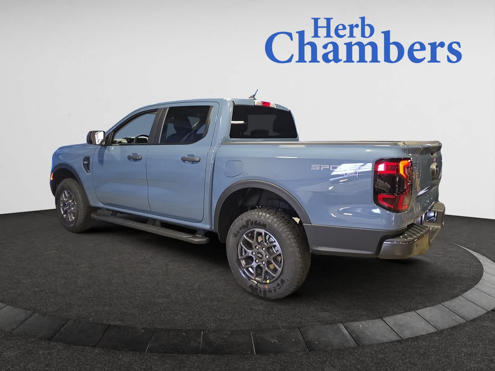 new 2025 Ford Ranger car, priced at $40,895