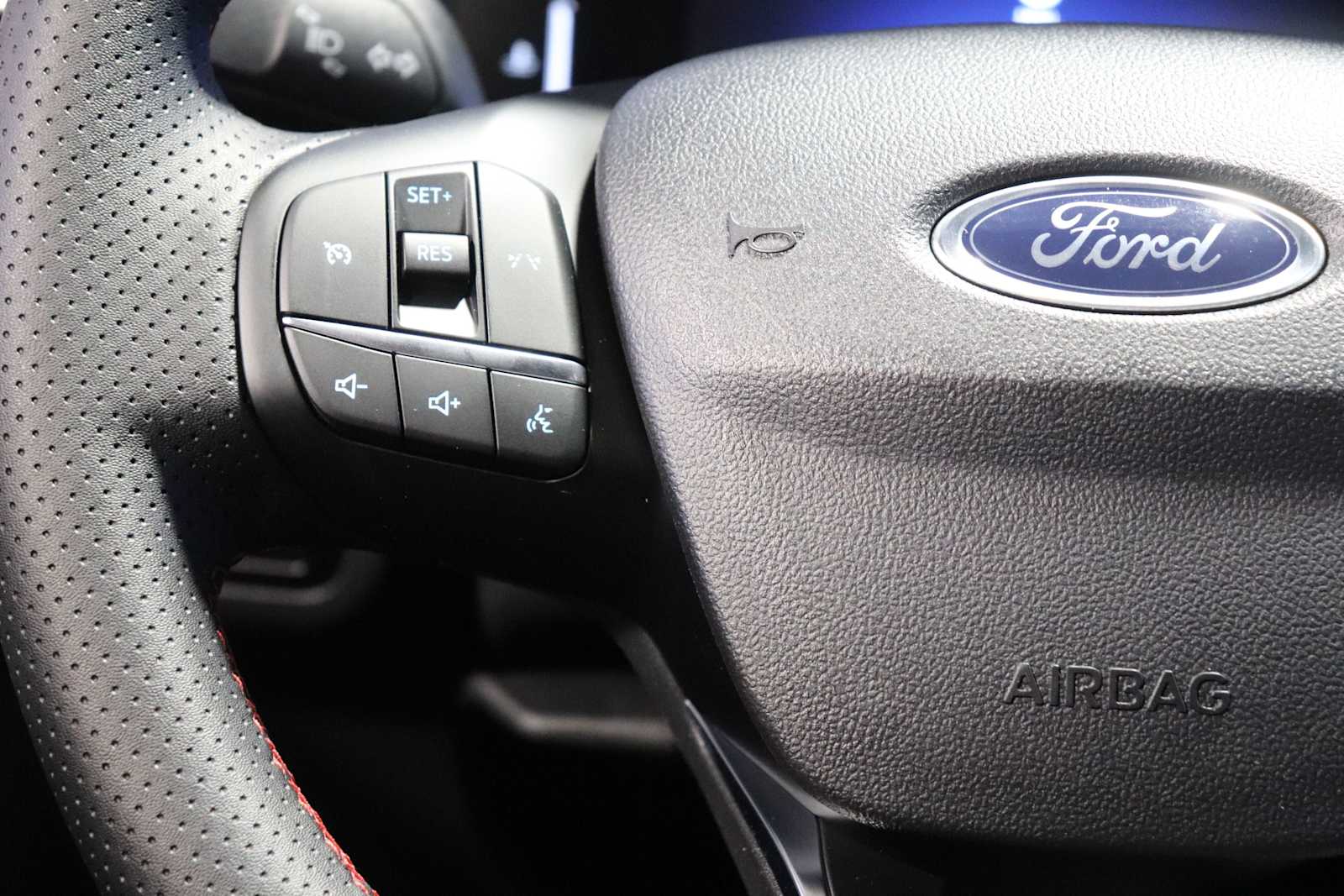 new 2025 Ford Escape car, priced at $32,175