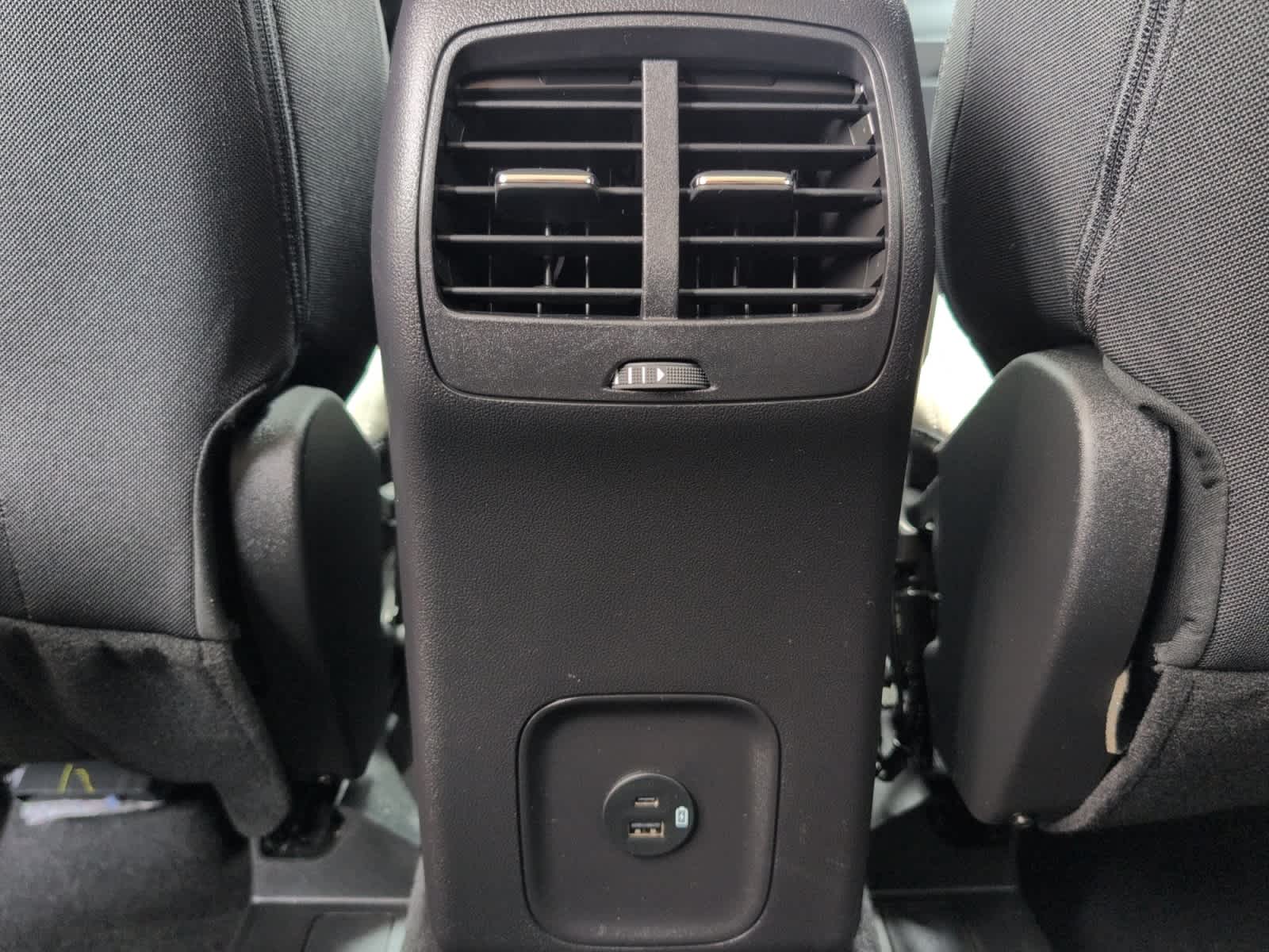 used 2022 Ford Escape car, priced at $22,395