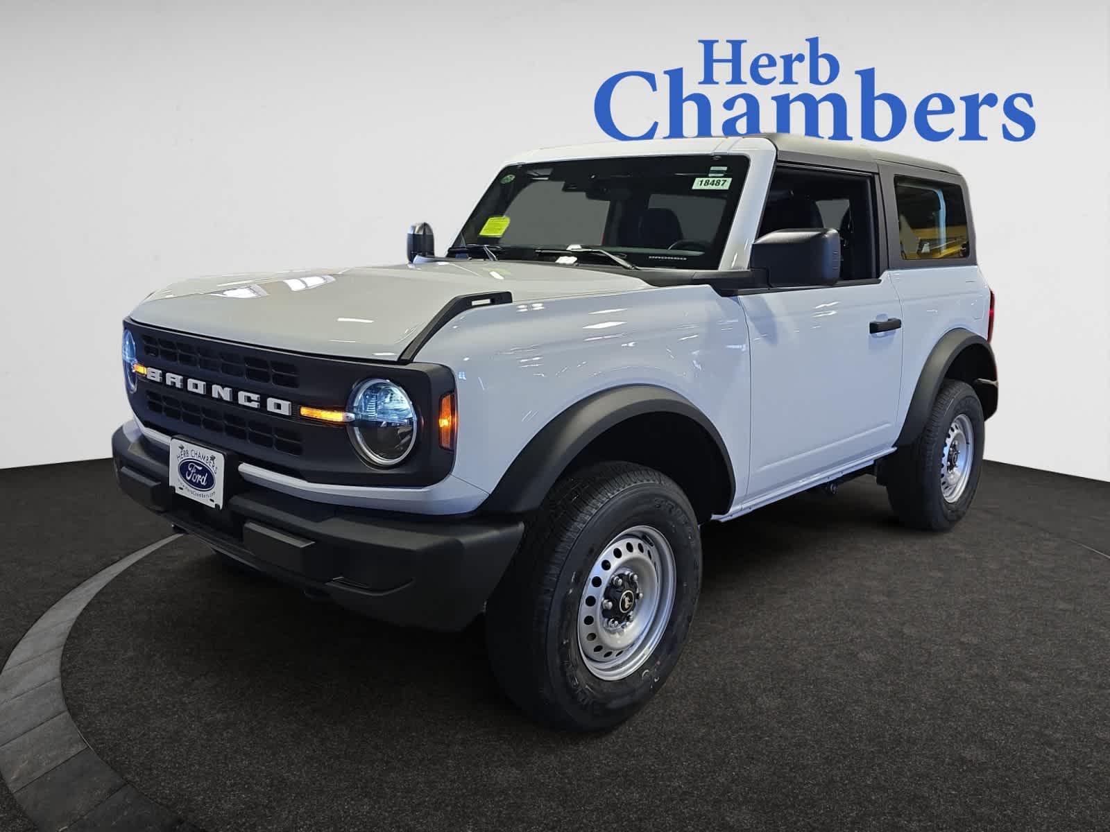 new 2025 Ford Bronco car, priced at $42,995