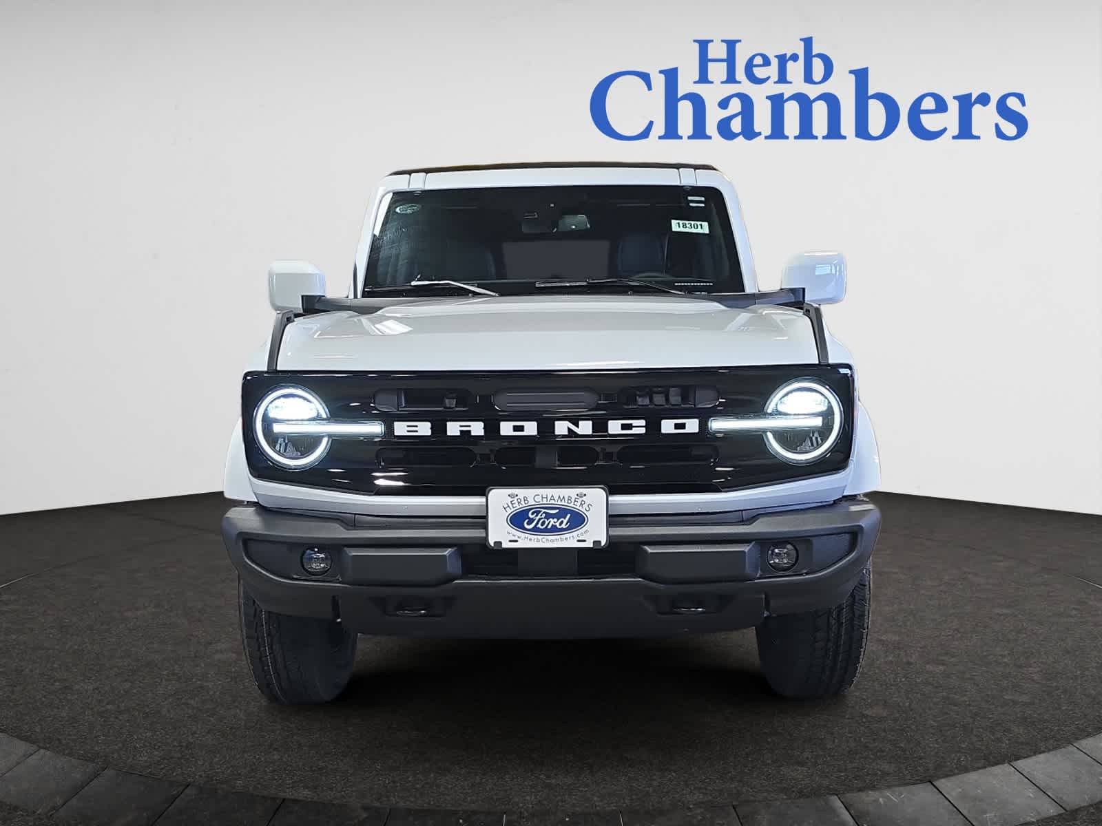 new 2025 Ford Bronco car, priced at $50,683