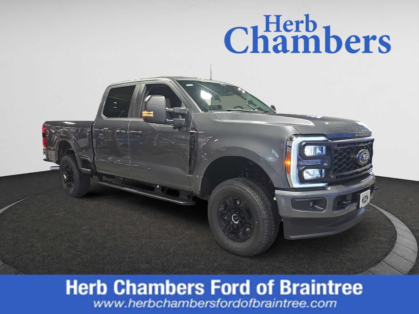 new 2025 Ford Super Duty F-250 SRW car, priced at $56,800