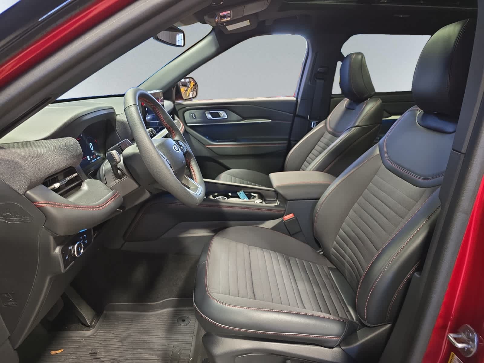 new 2025 Ford Explorer car, priced at $51,795