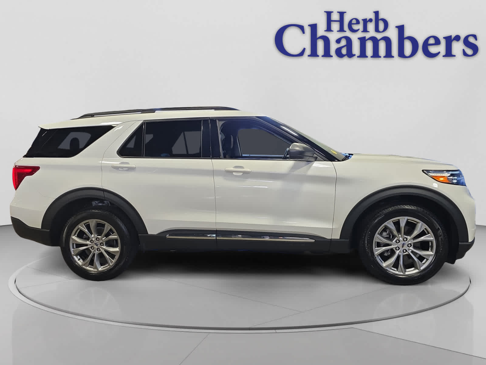 used 2022 Ford Explorer car, priced at $33,395