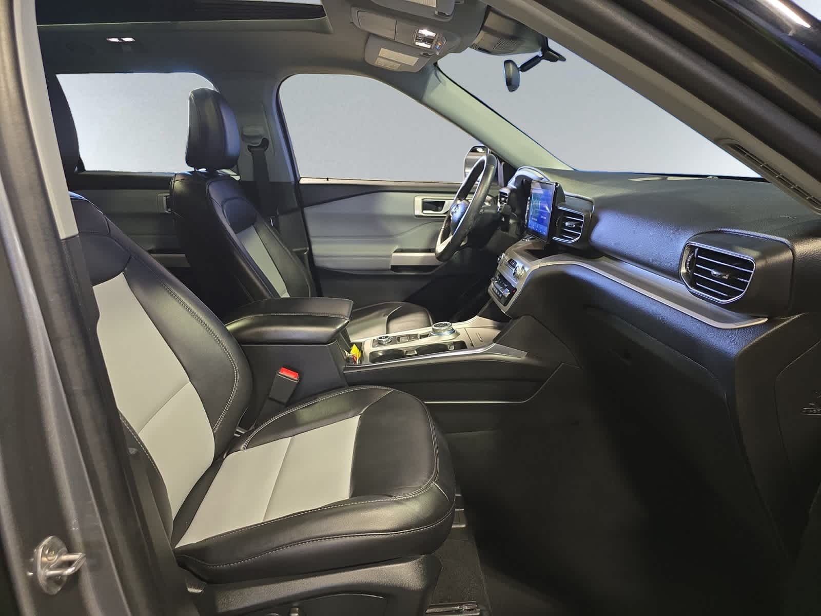 used 2023 Ford Explorer car, priced at $36,377