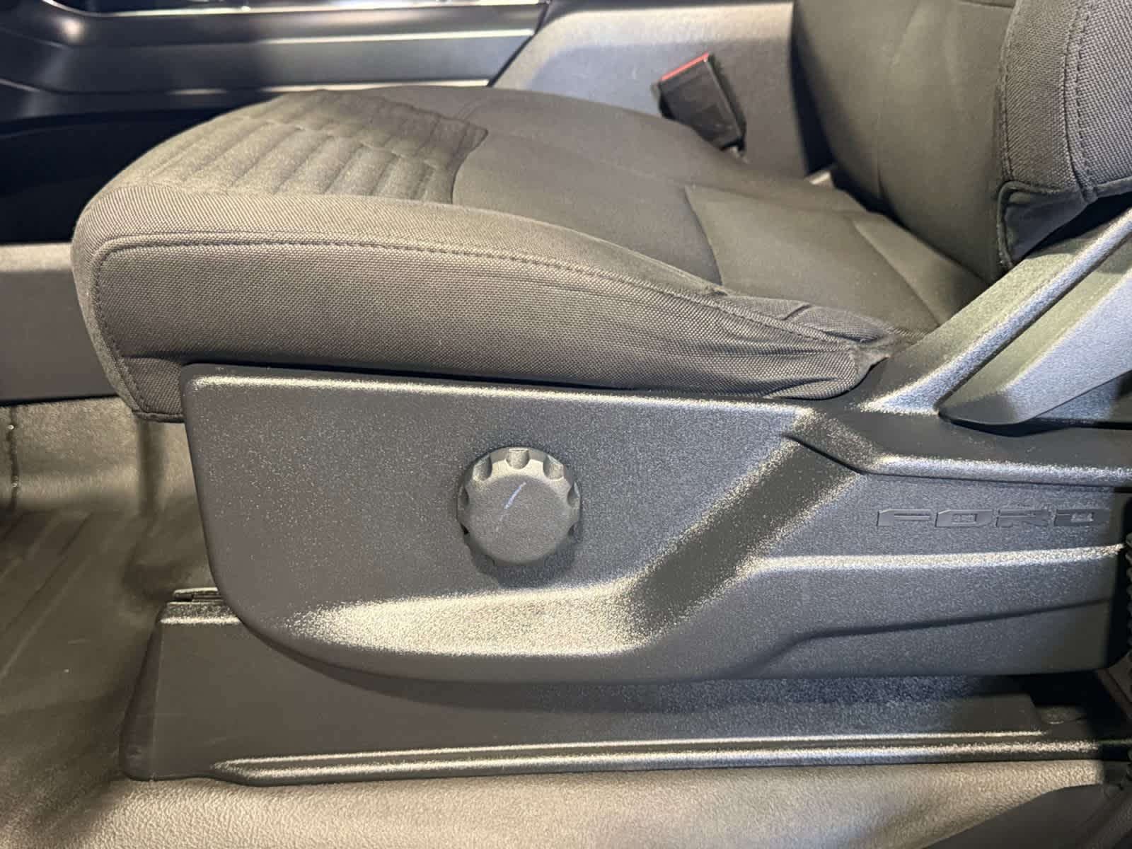 used 2021 Ford F-150 car, priced at $32,487