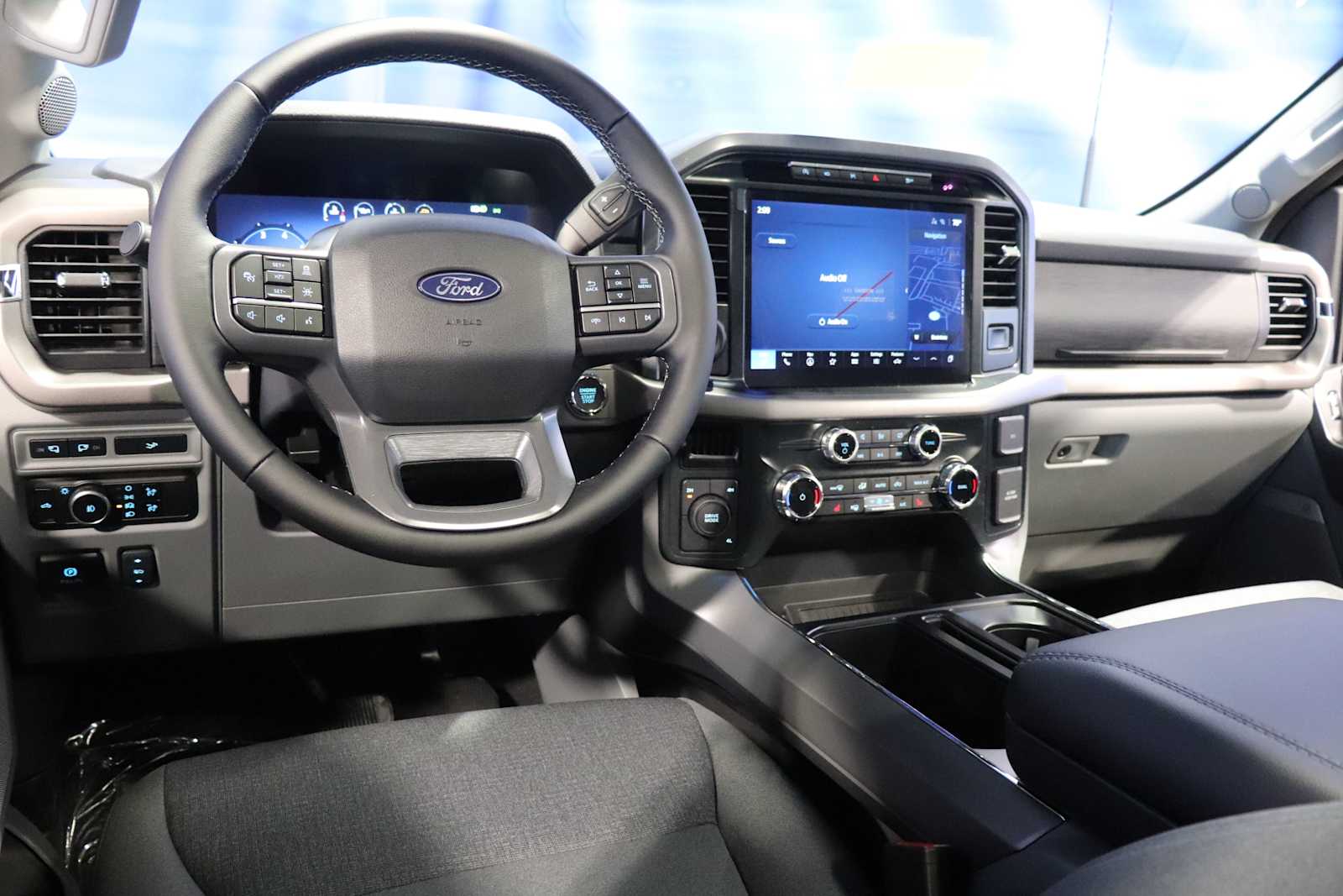 new 2024 Ford F-150 car, priced at $61,126