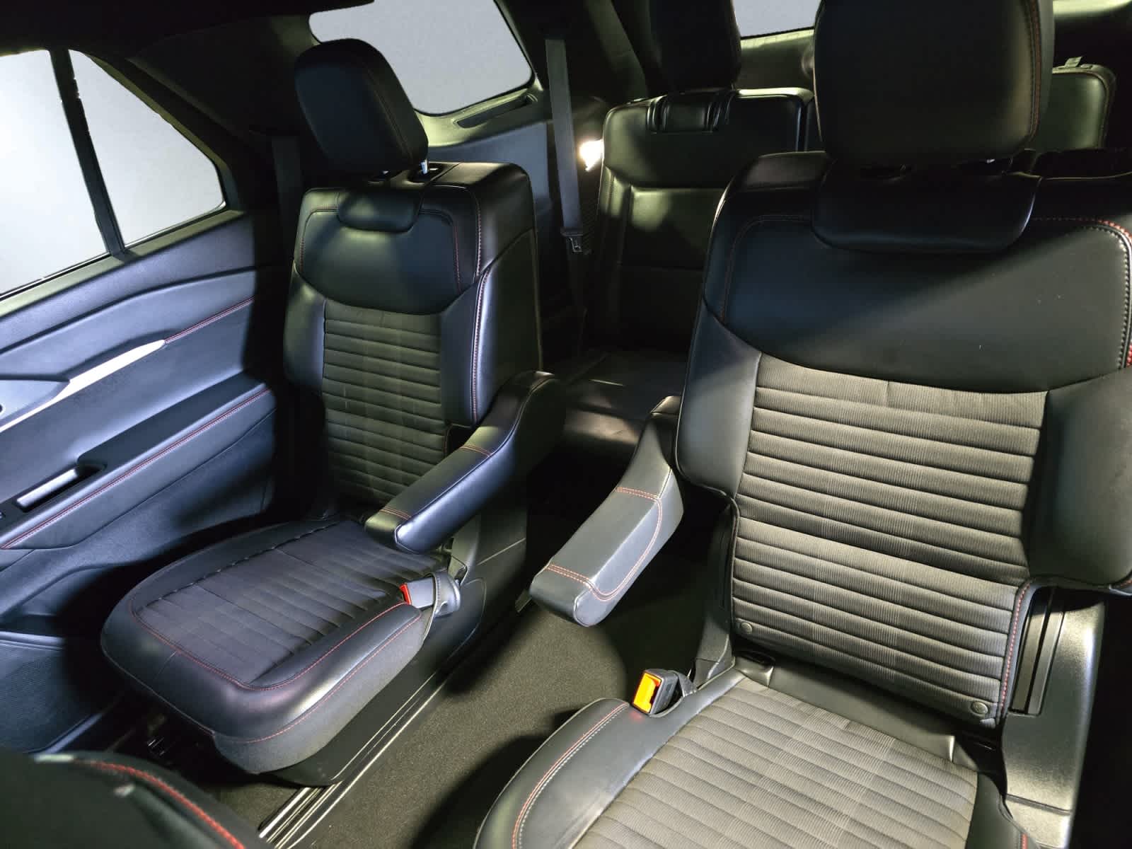 used 2025 Ford Explorer car, priced at $40,297