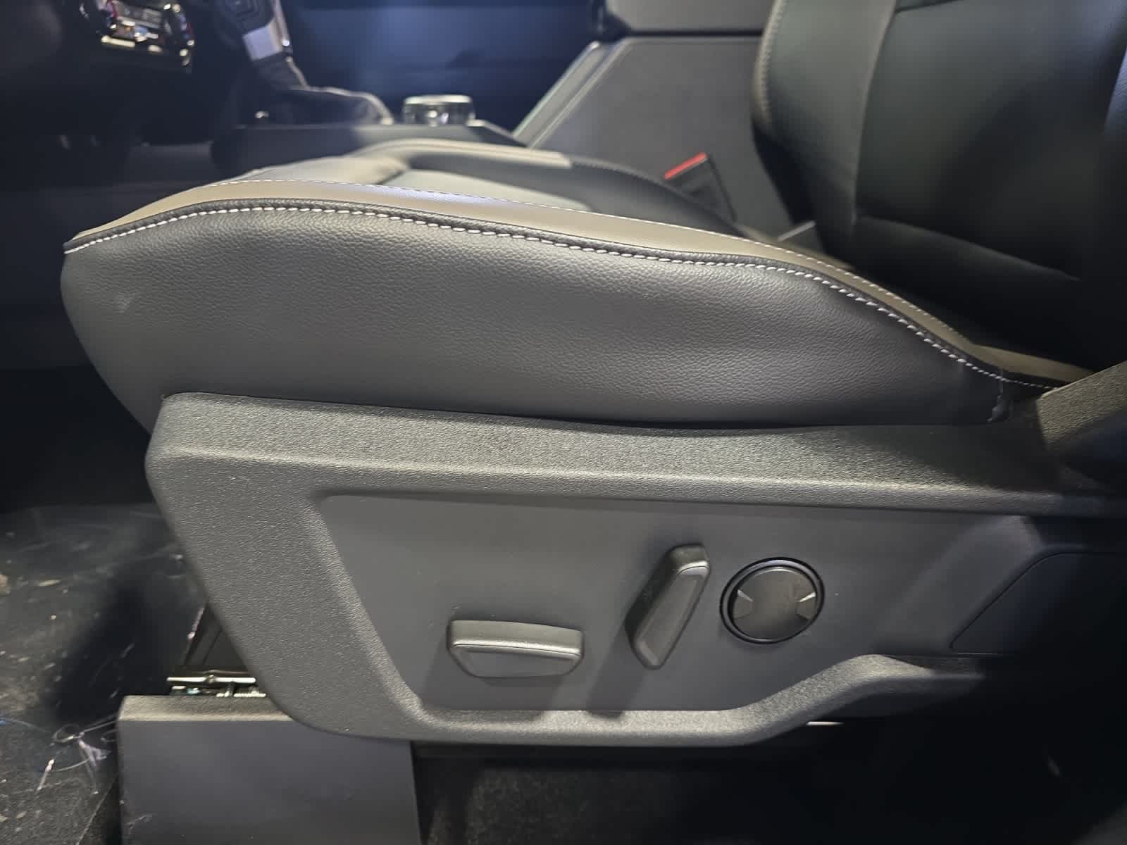 new 2025 Ford Bronco car, priced at $48,295