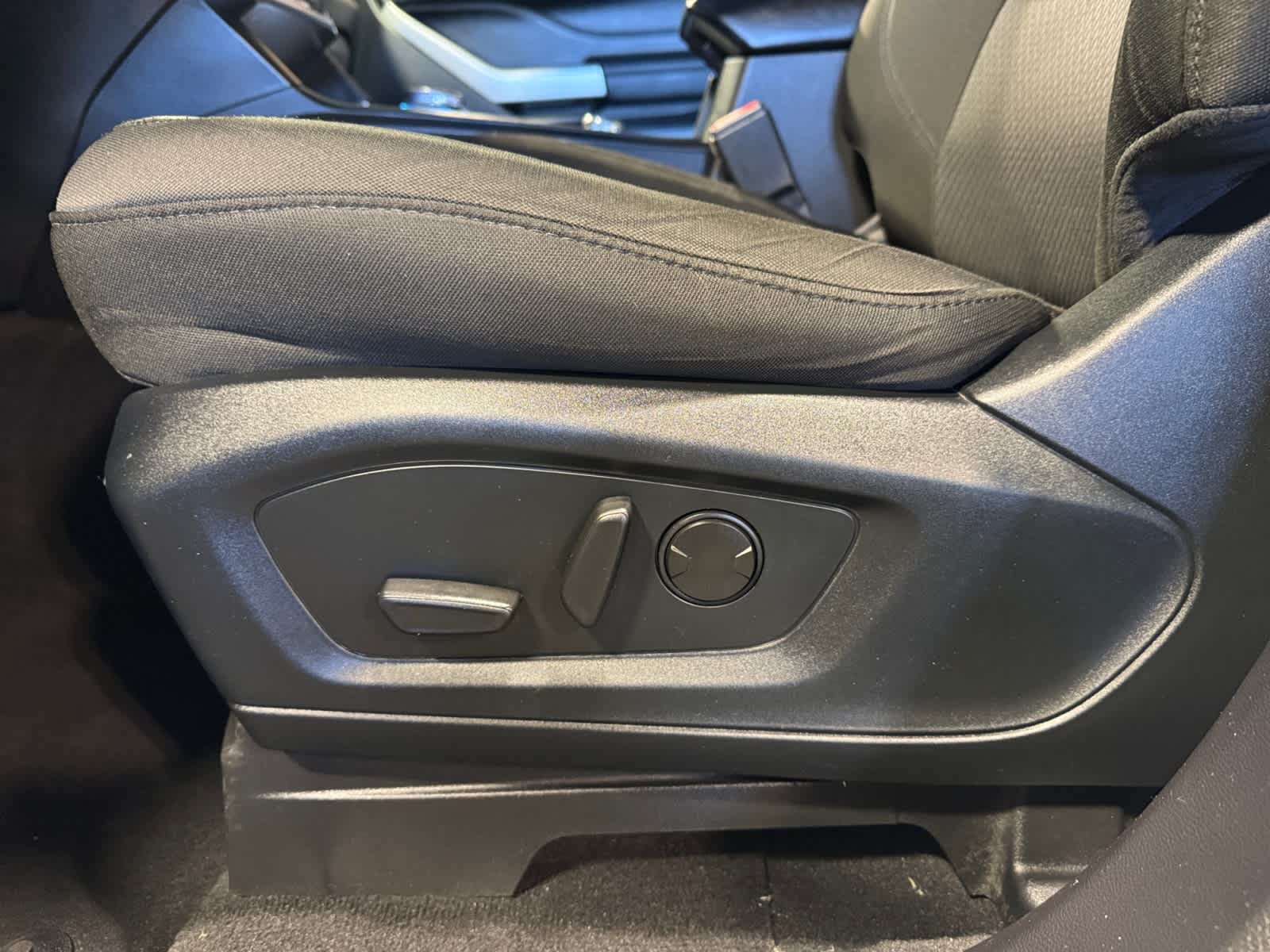 used 2022 Ford Explorer car, priced at $30,986