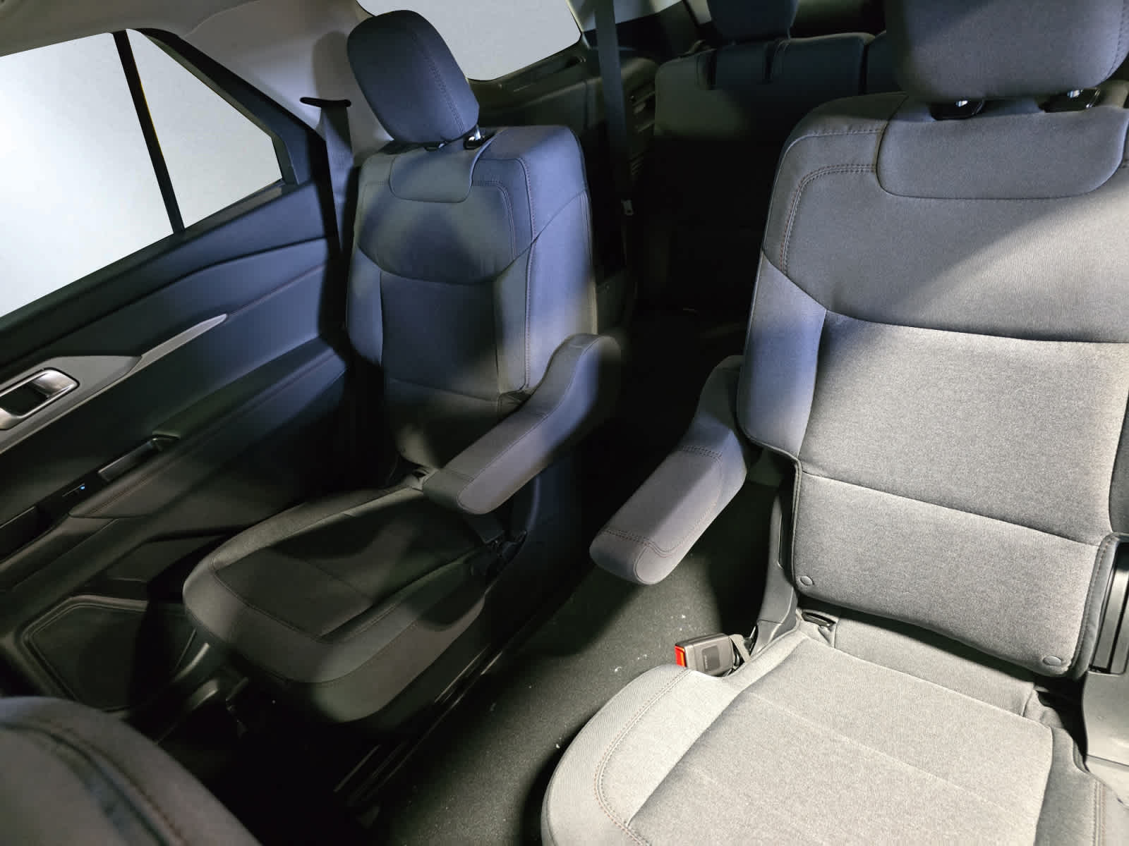 new 2025 Ford Explorer car, priced at $42,100