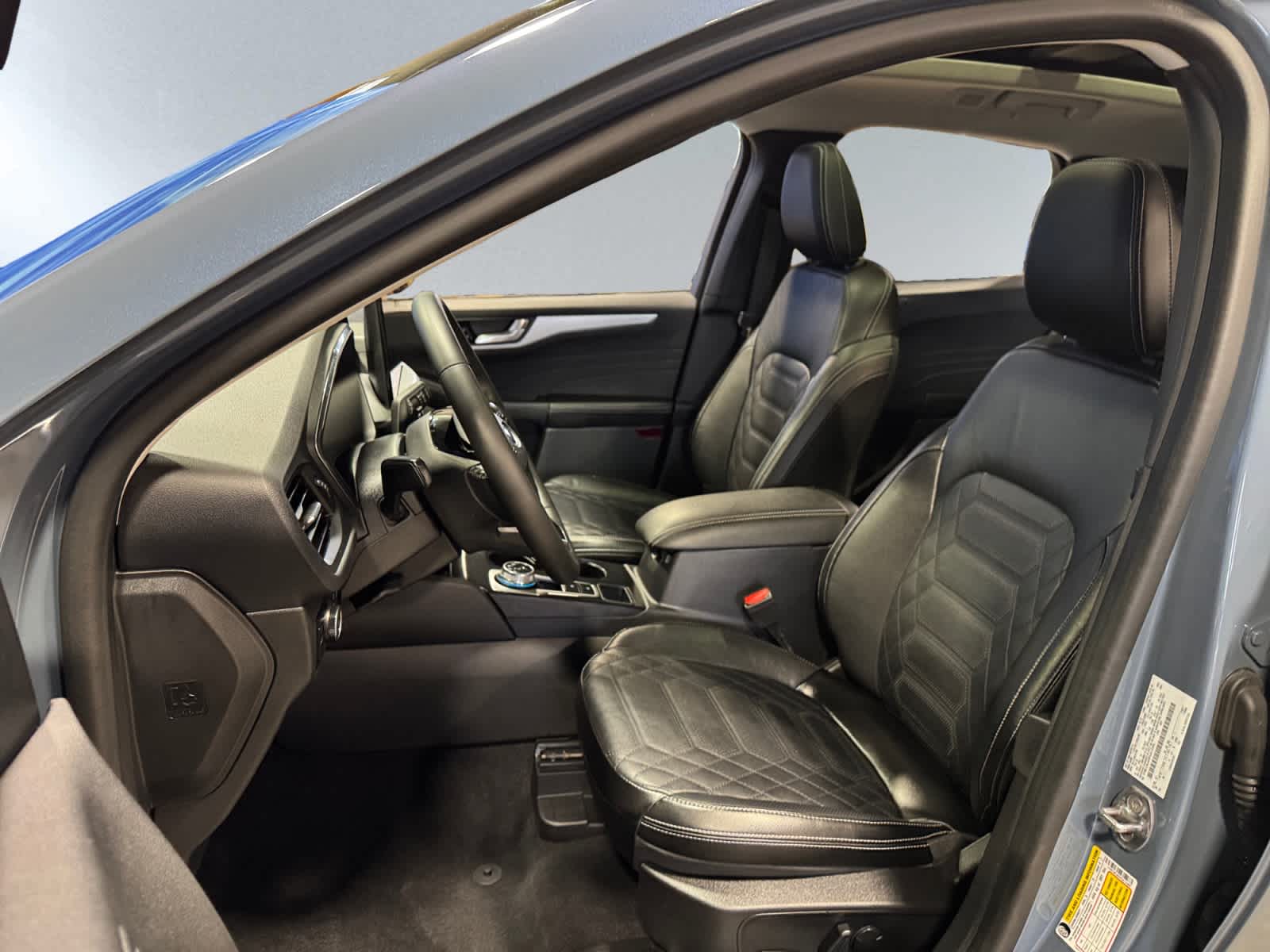 used 2023 Ford Escape car, priced at $27,884