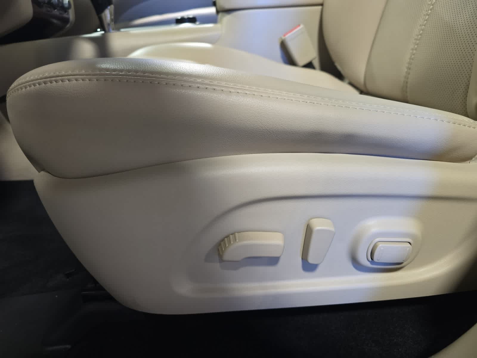 used 2018 Nissan Pathfinder car, priced at $15,987