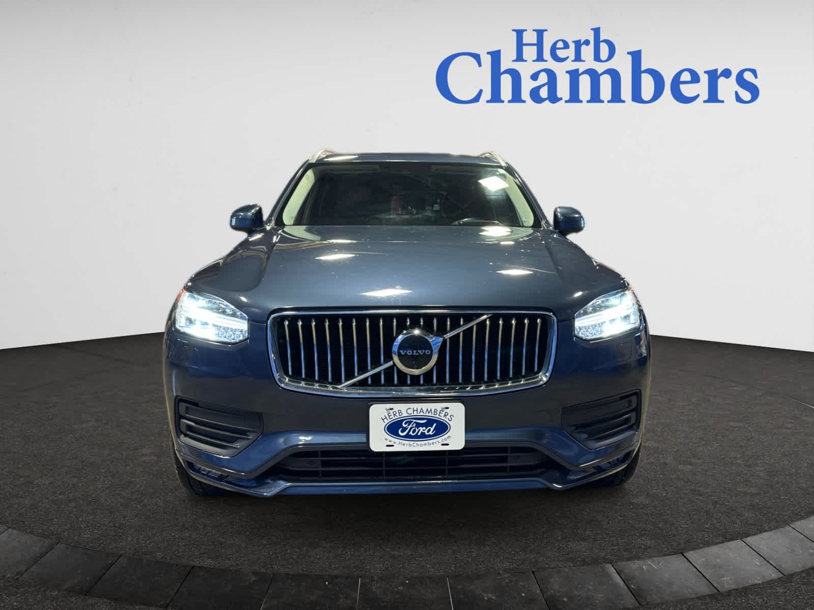 used 2020 Volvo XC90 car, priced at $25,286