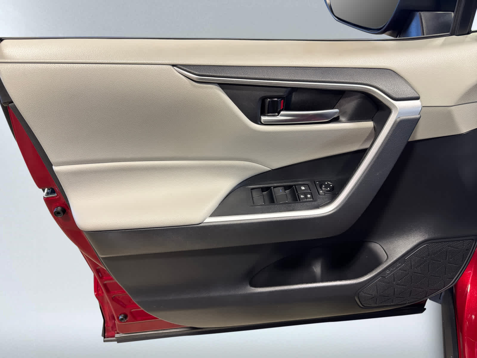 used 2021 Toyota RAV4 car, priced at $26,787