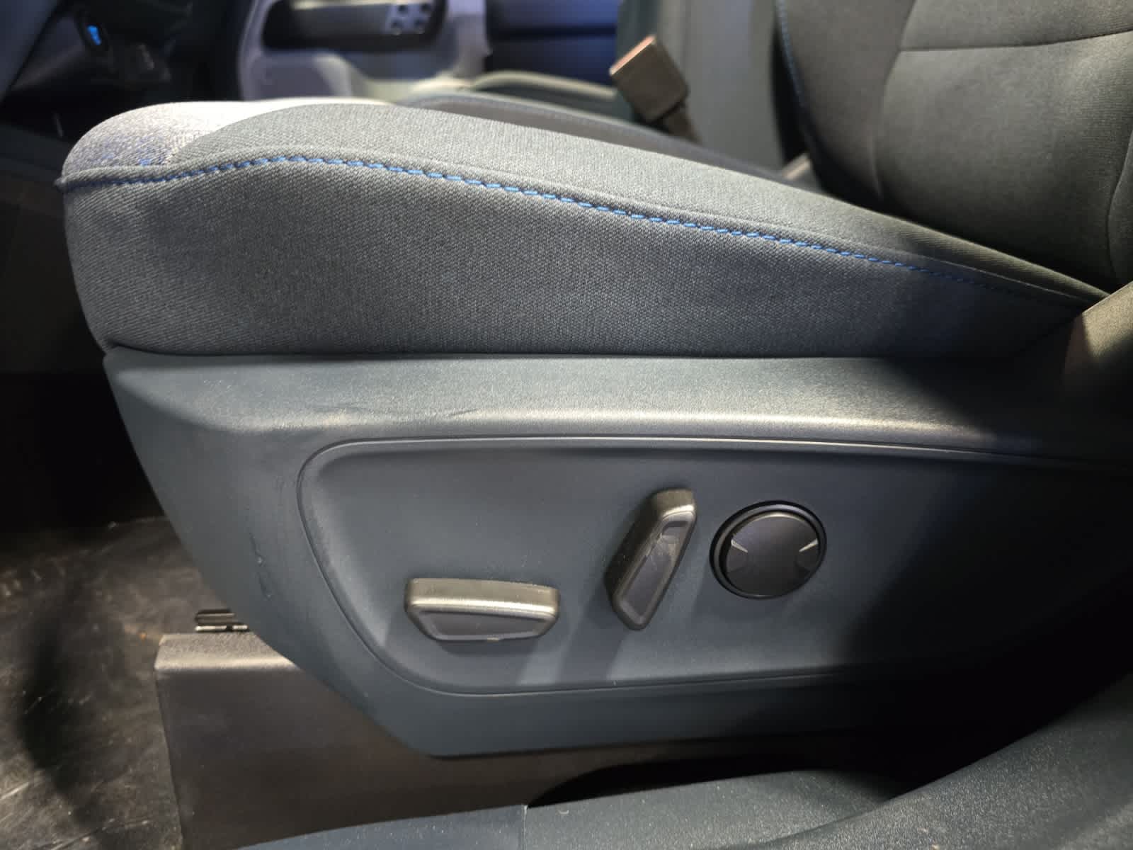 new 2025 Ford Maverick car, priced at $35,895