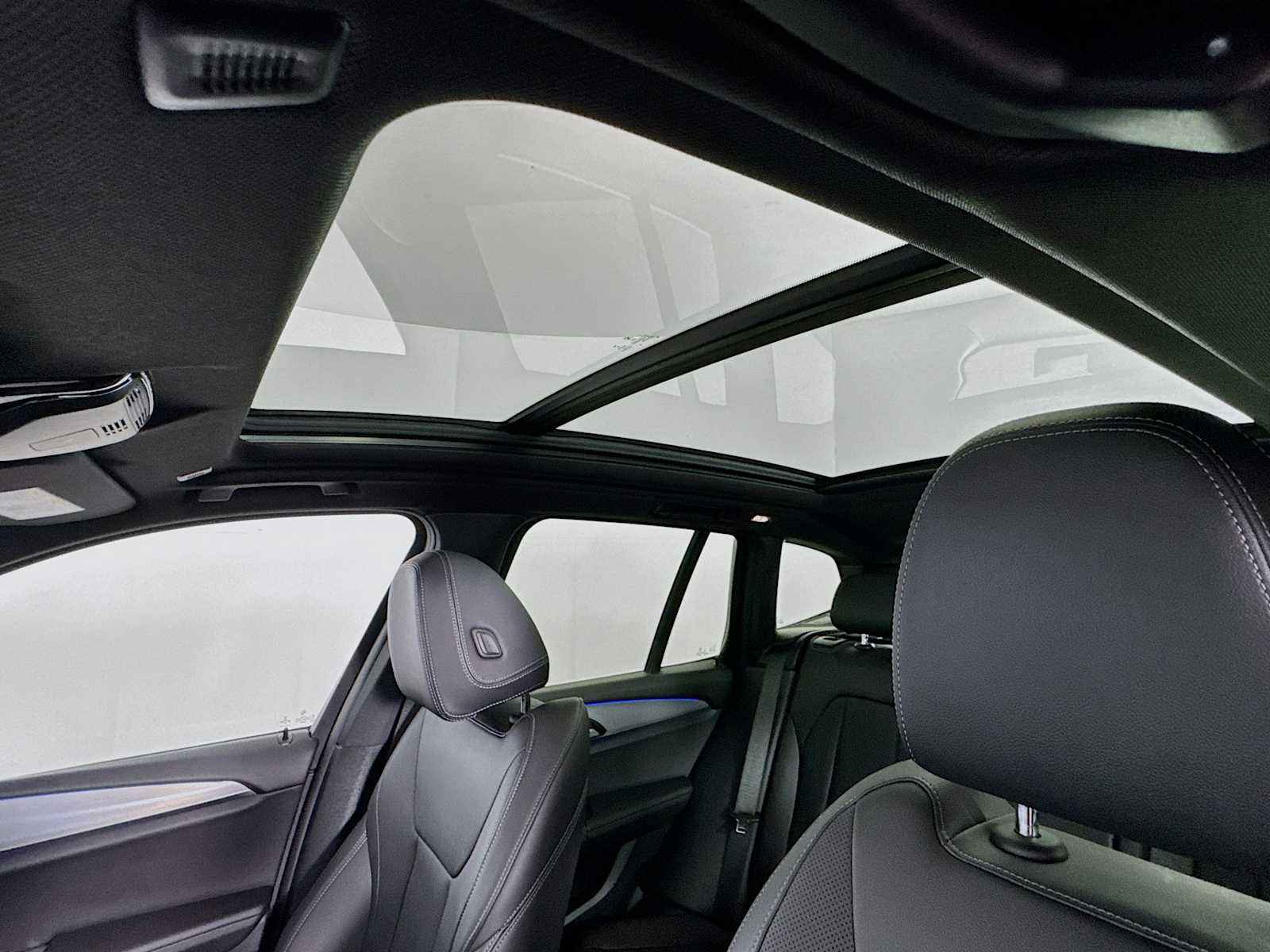 used 2022 BMW X3 car, priced at $34,097