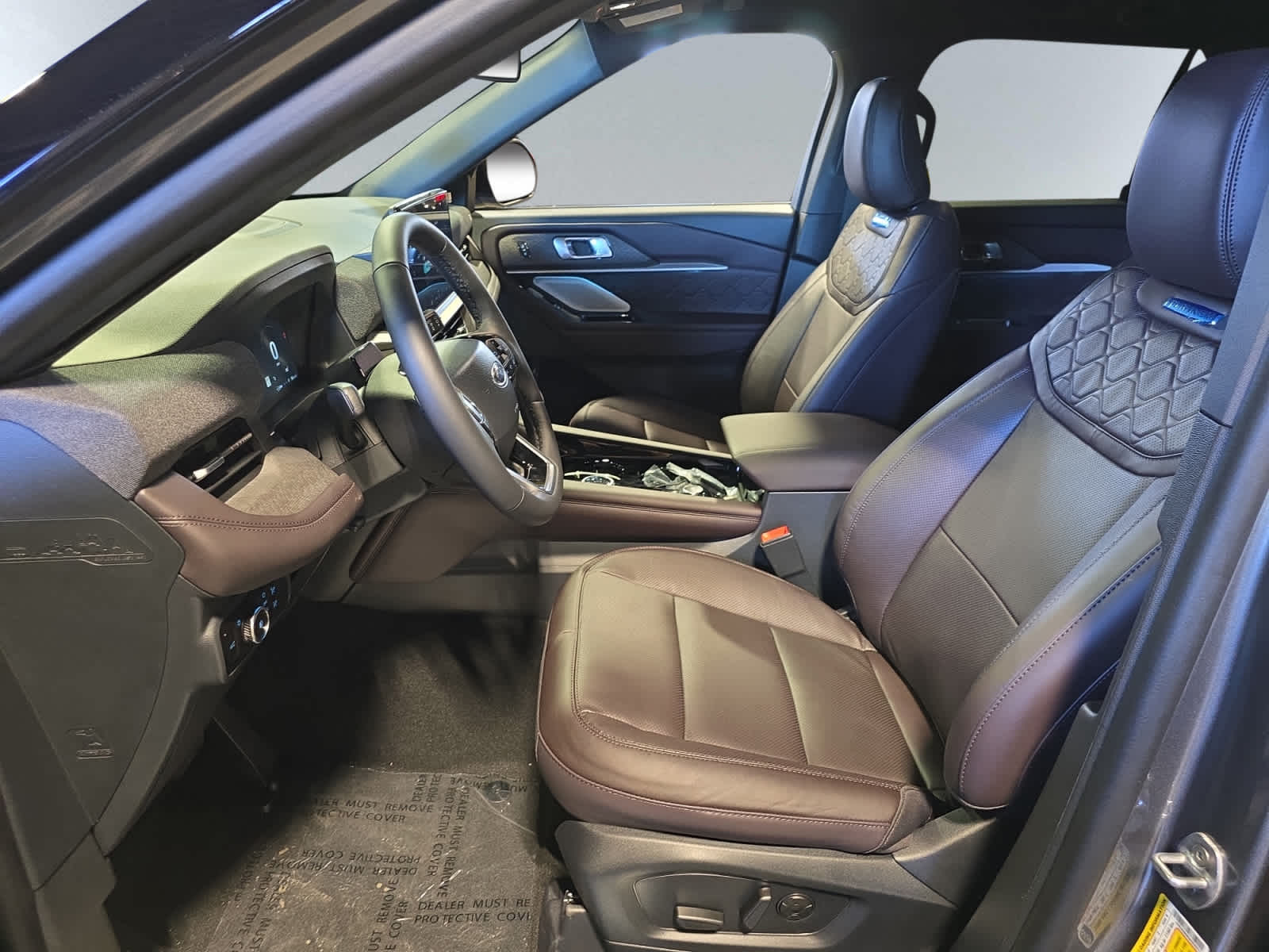 new 2025 Ford Explorer car, priced at $58,660
