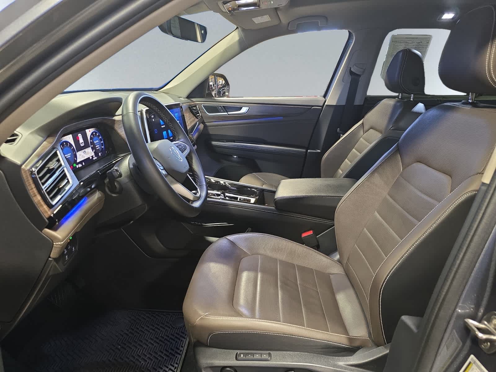 used 2024 Volkswagen Atlas car, priced at $33,485