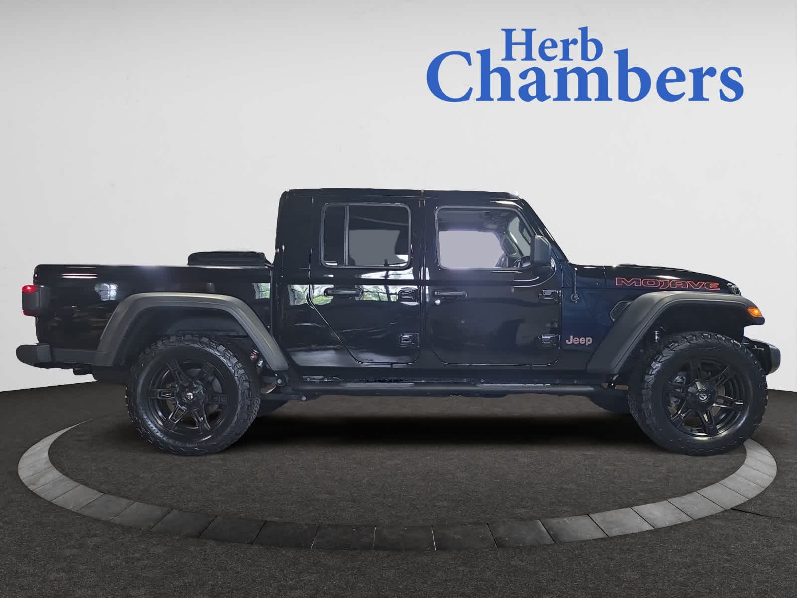used 2021 Jeep Gladiator car, priced at $36,974