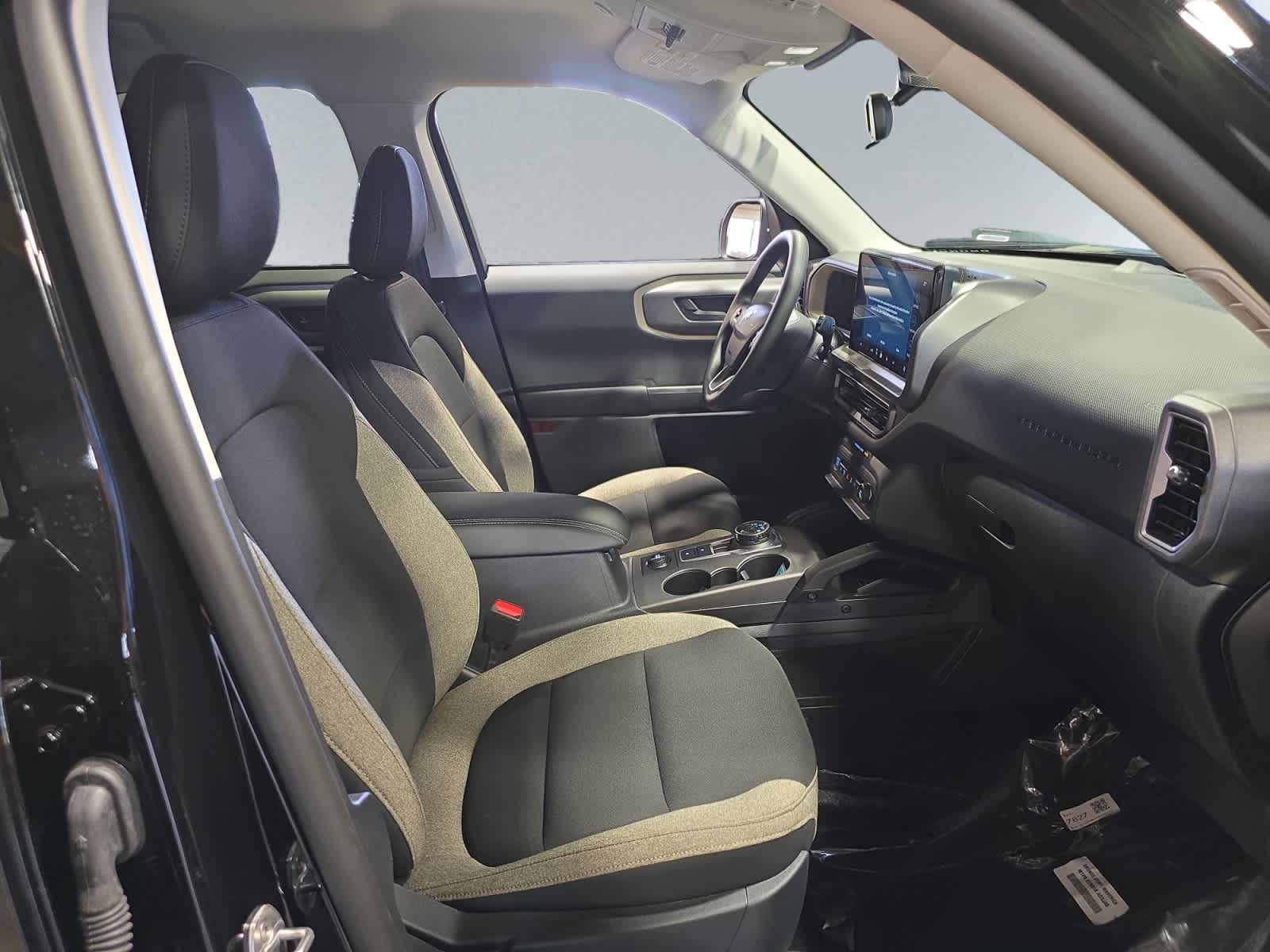 new 2025 Ford Bronco Sport car, priced at $34,090
