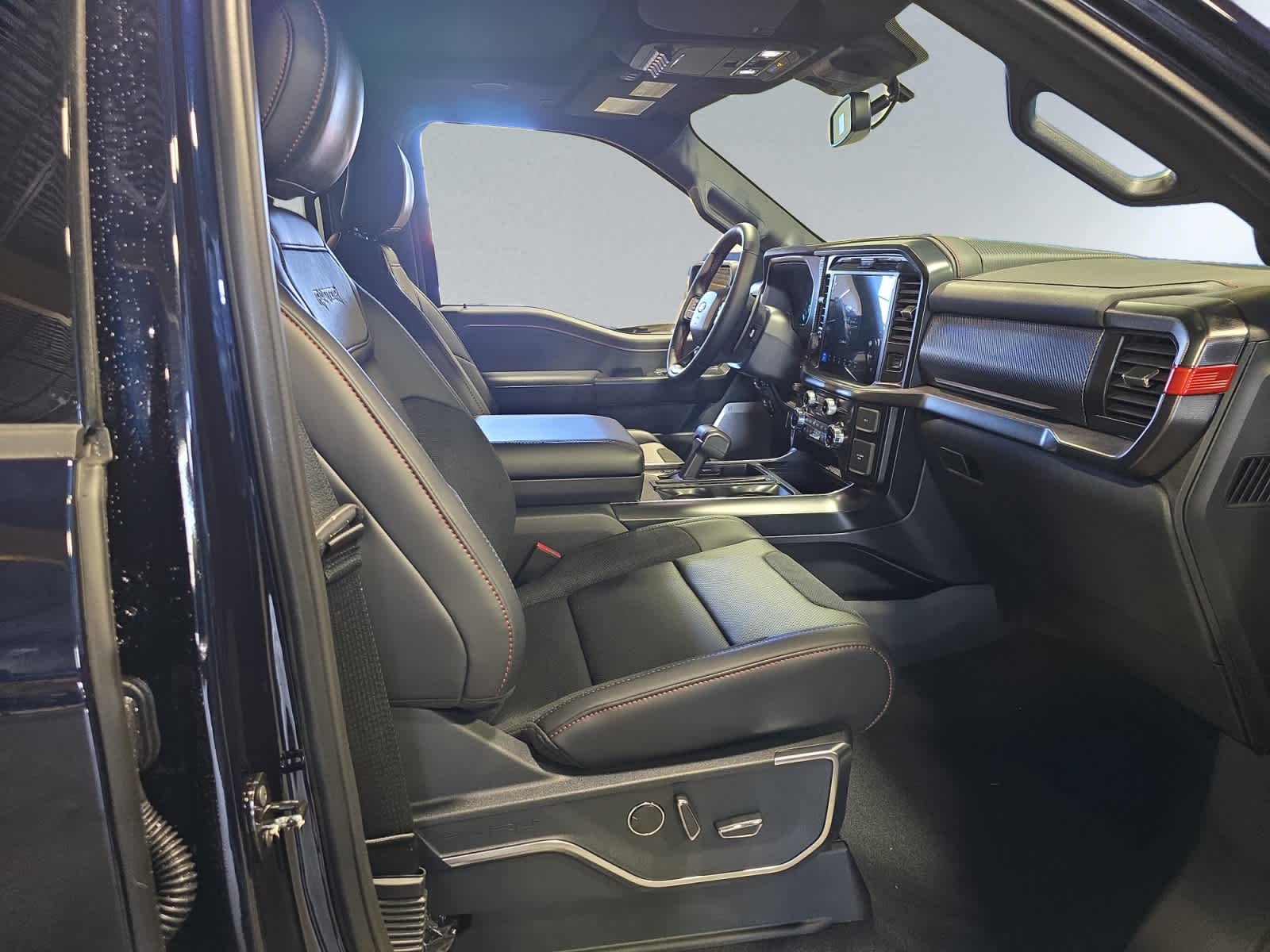 new 2025 Ford F-150 car, priced at $84,115