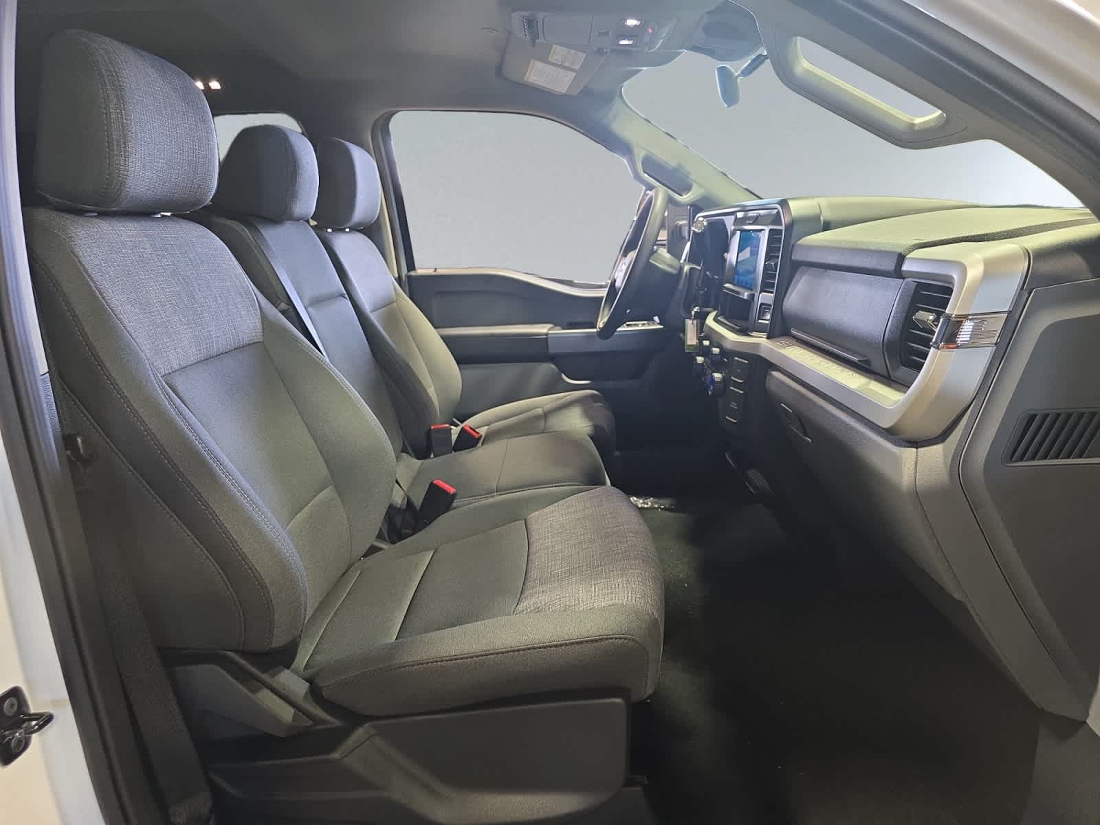 new 2025 Ford Super Duty F-250 SRW car, priced at $58,395