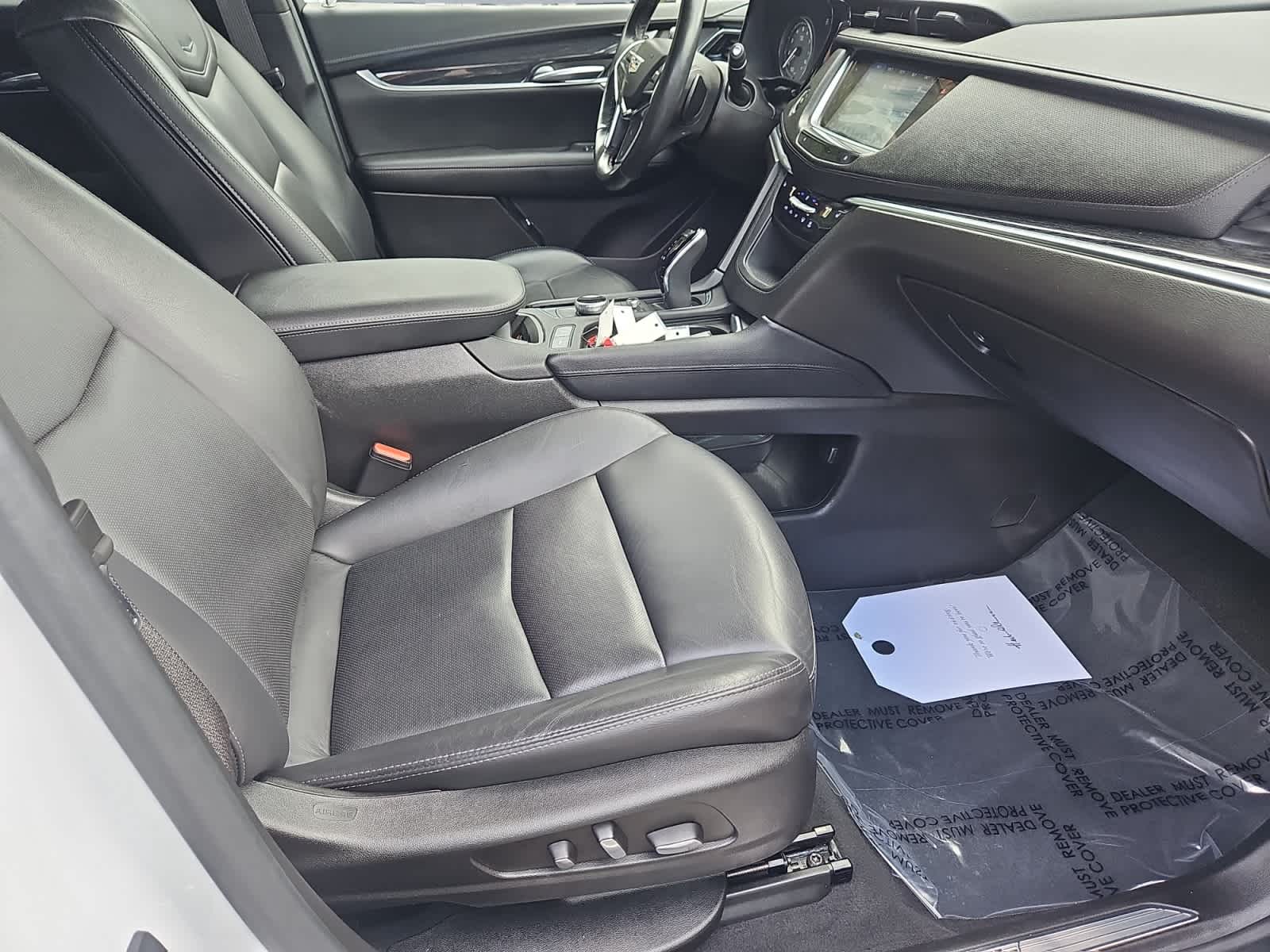used 2023 Cadillac XT5 car, priced at $33,788