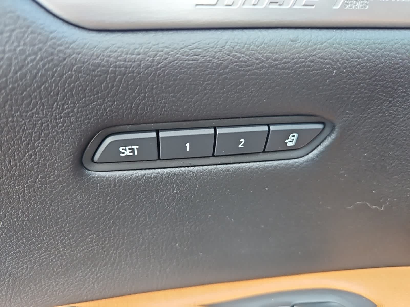 used 2020 Cadillac XT5 car, priced at $26,888