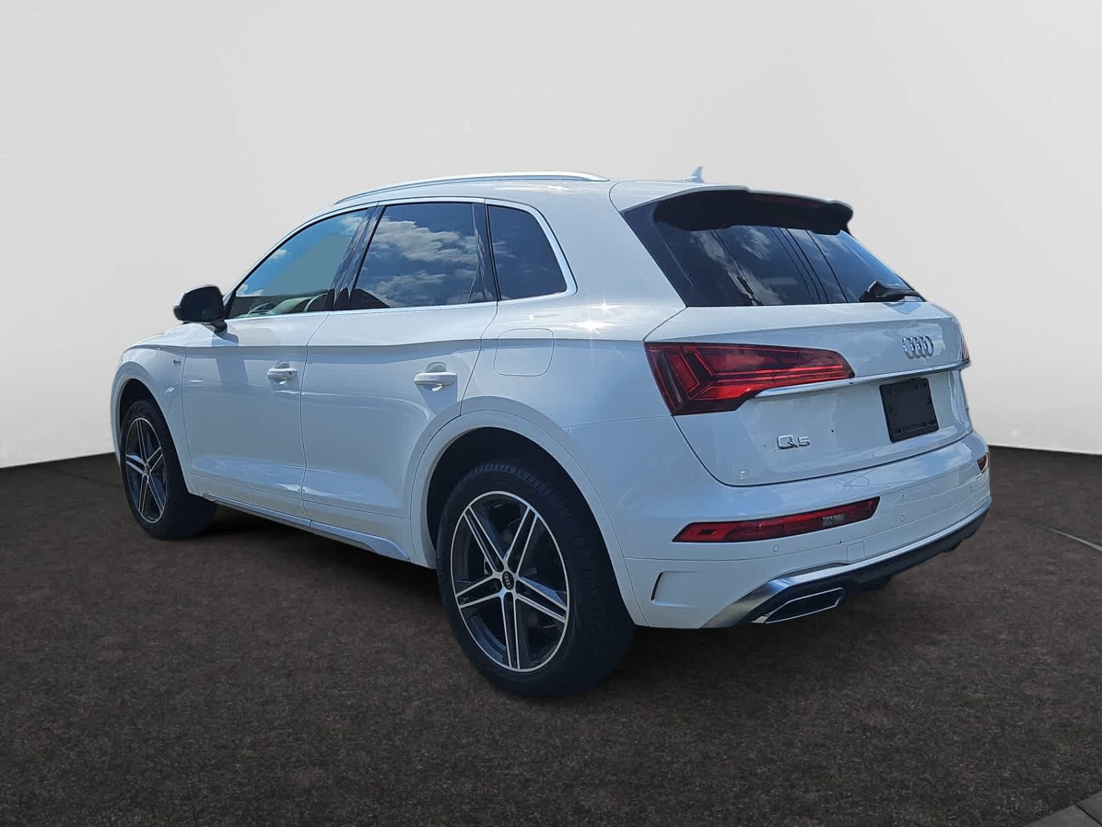 used 2025 Audi Q5 car, priced at $48,998