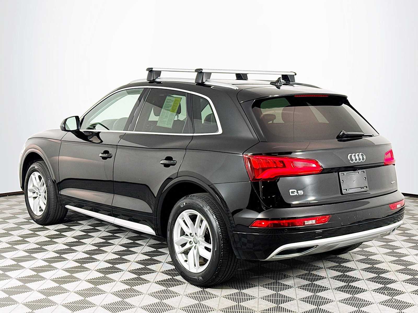 used 2020 Audi Q5 car, priced at $20,387