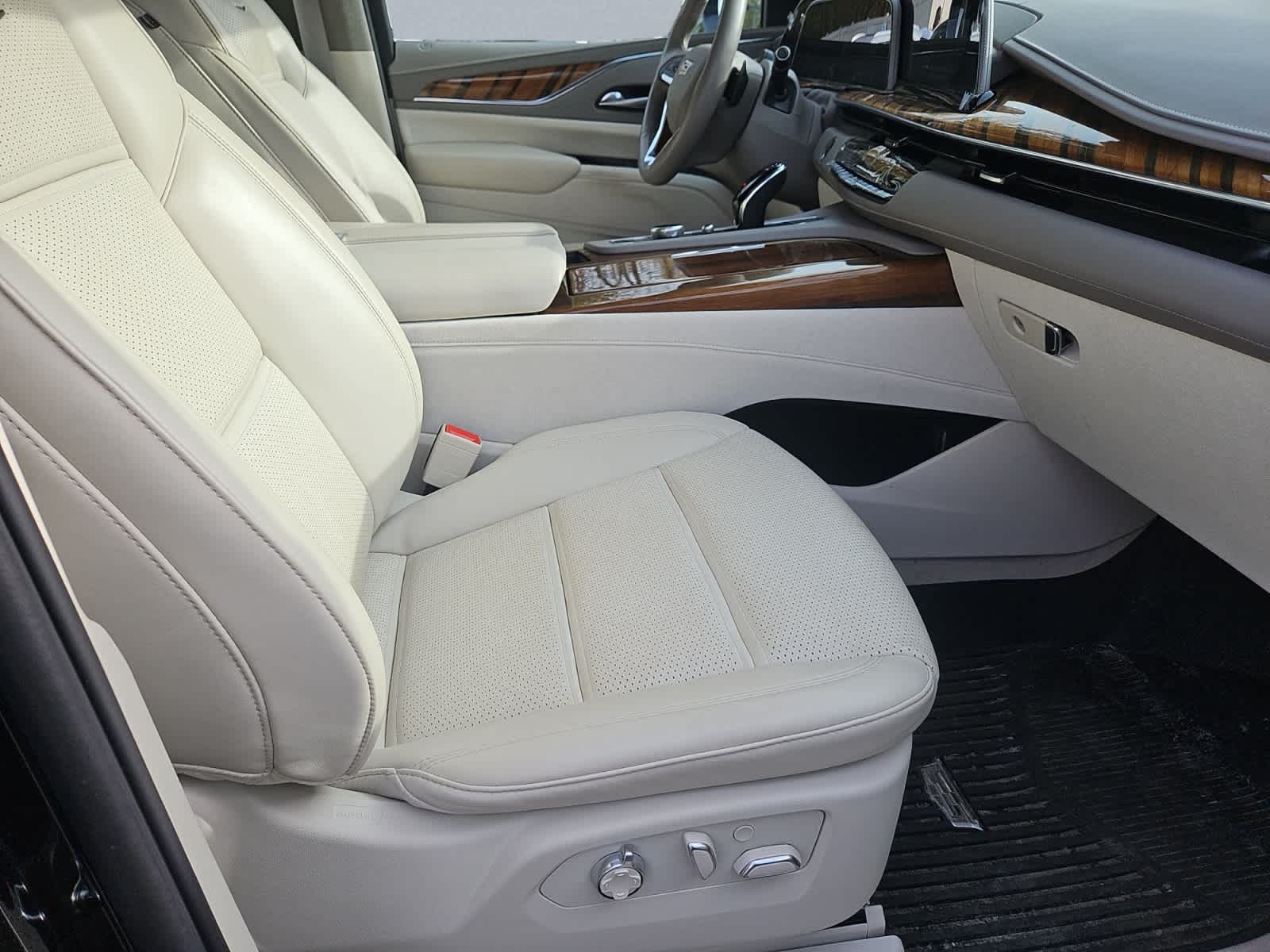 used 2024 Cadillac Escalade car, priced at $99,387