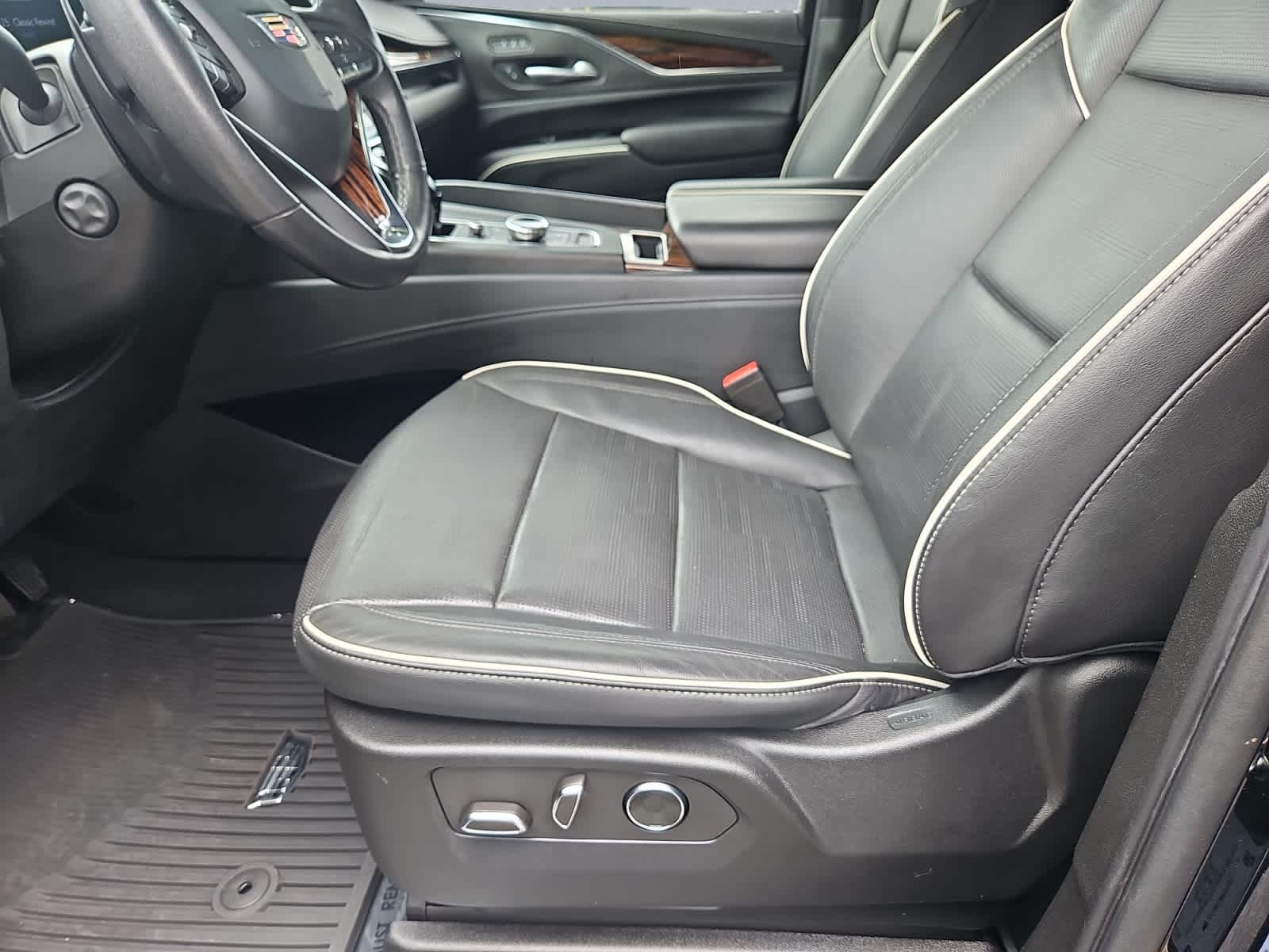 used 2021 Cadillac Escalade car, priced at $58,688