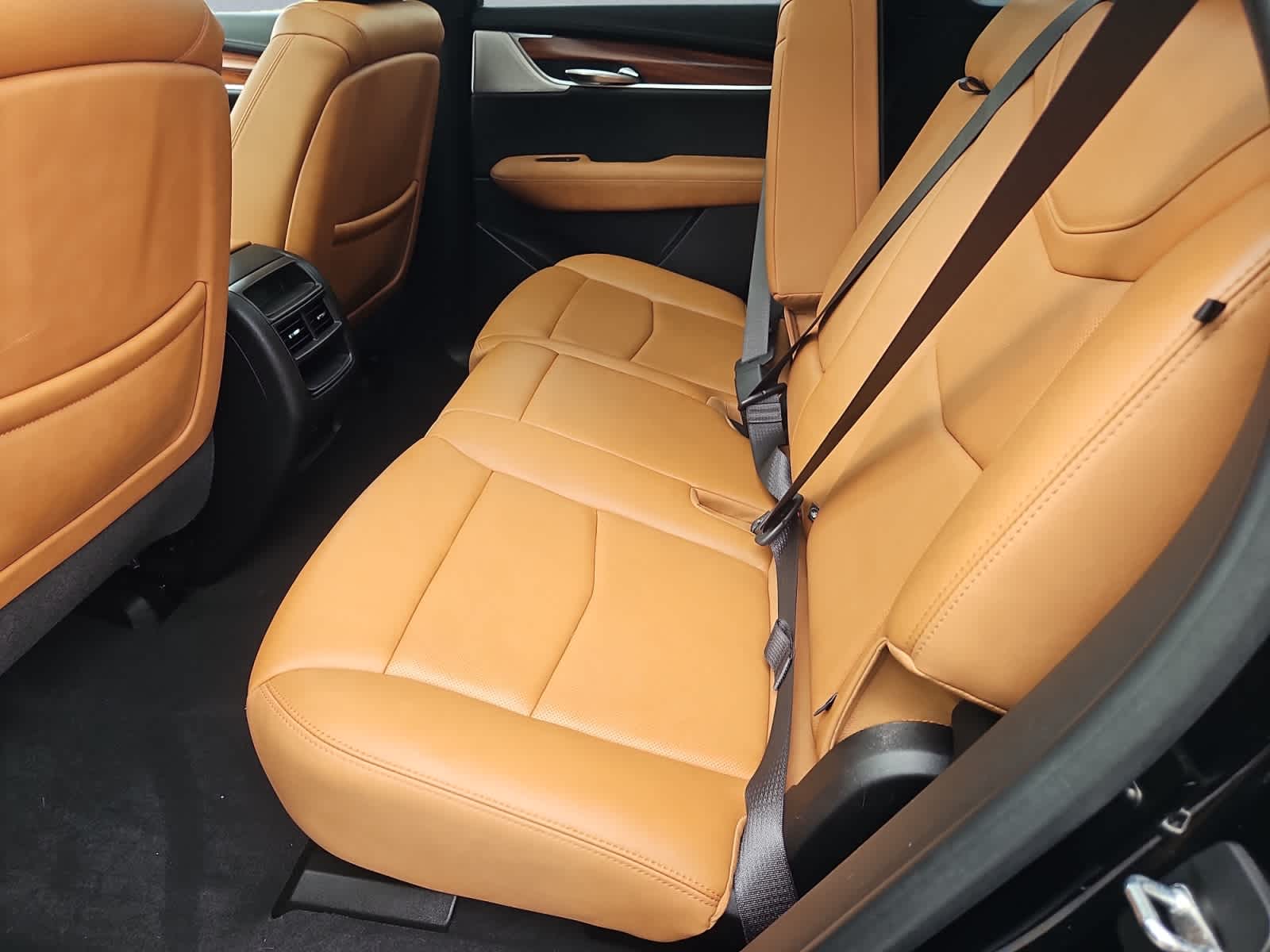used 2020 Cadillac XT5 car, priced at $26,888