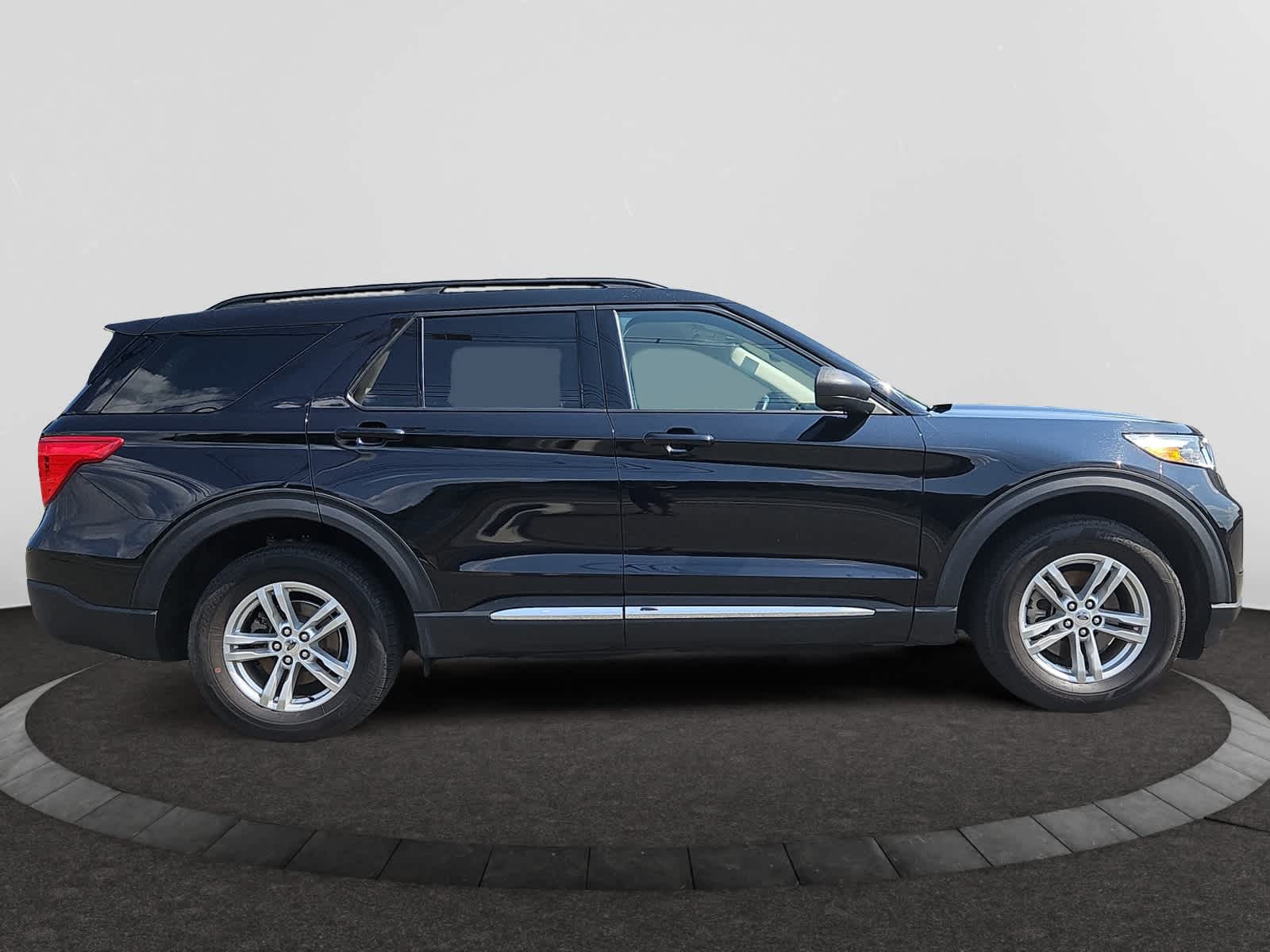 used 2021 Ford Explorer car, priced at $27,998
