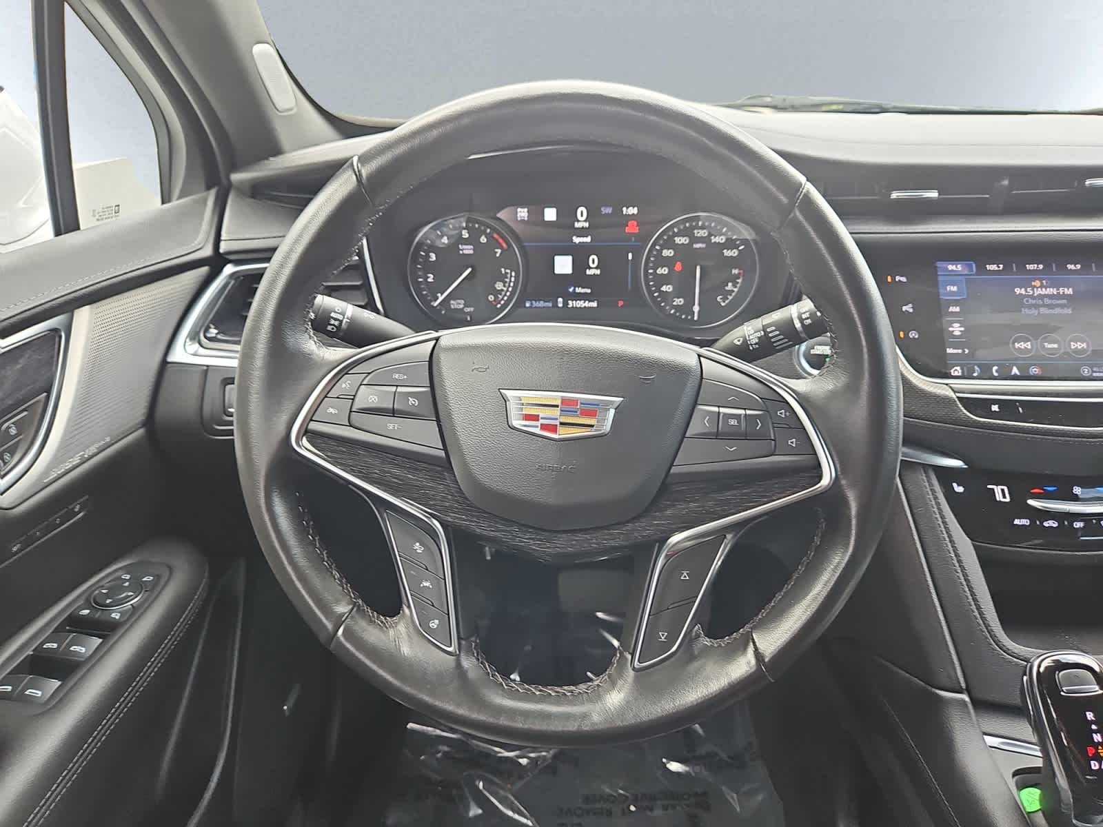 used 2023 Cadillac XT5 car, priced at $33,788