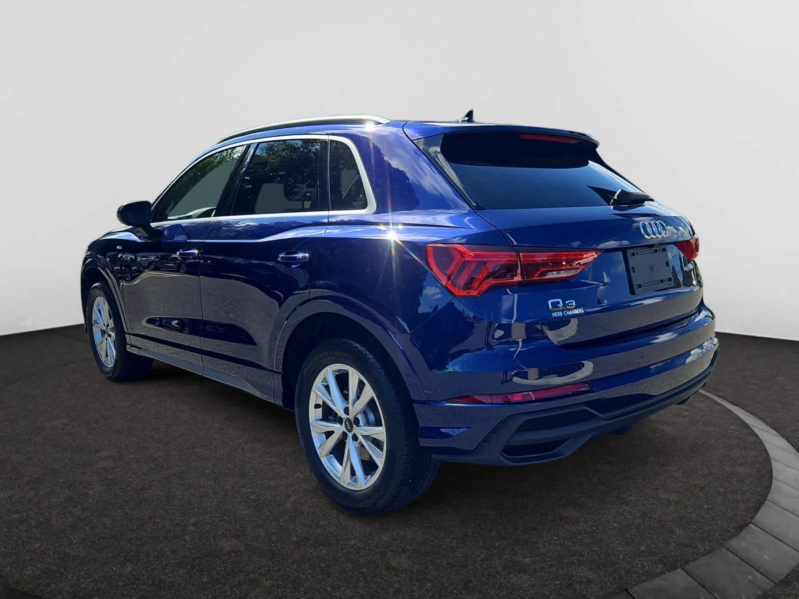 used 2024 Audi Q3 car, priced at $33,888