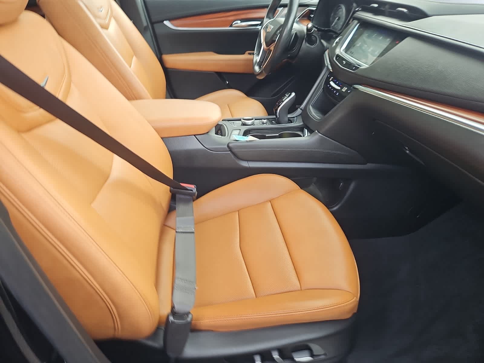 used 2020 Cadillac XT5 car, priced at $26,888