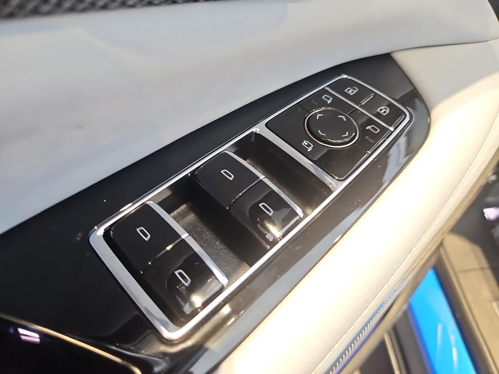 new 2025 Cadillac OPTIQ car, priced at $57,215