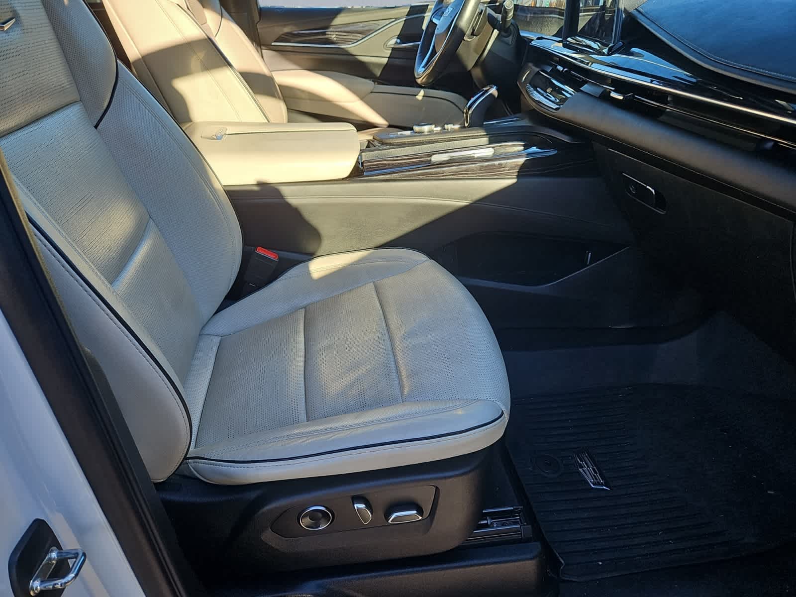 used 2022 Cadillac Escalade car