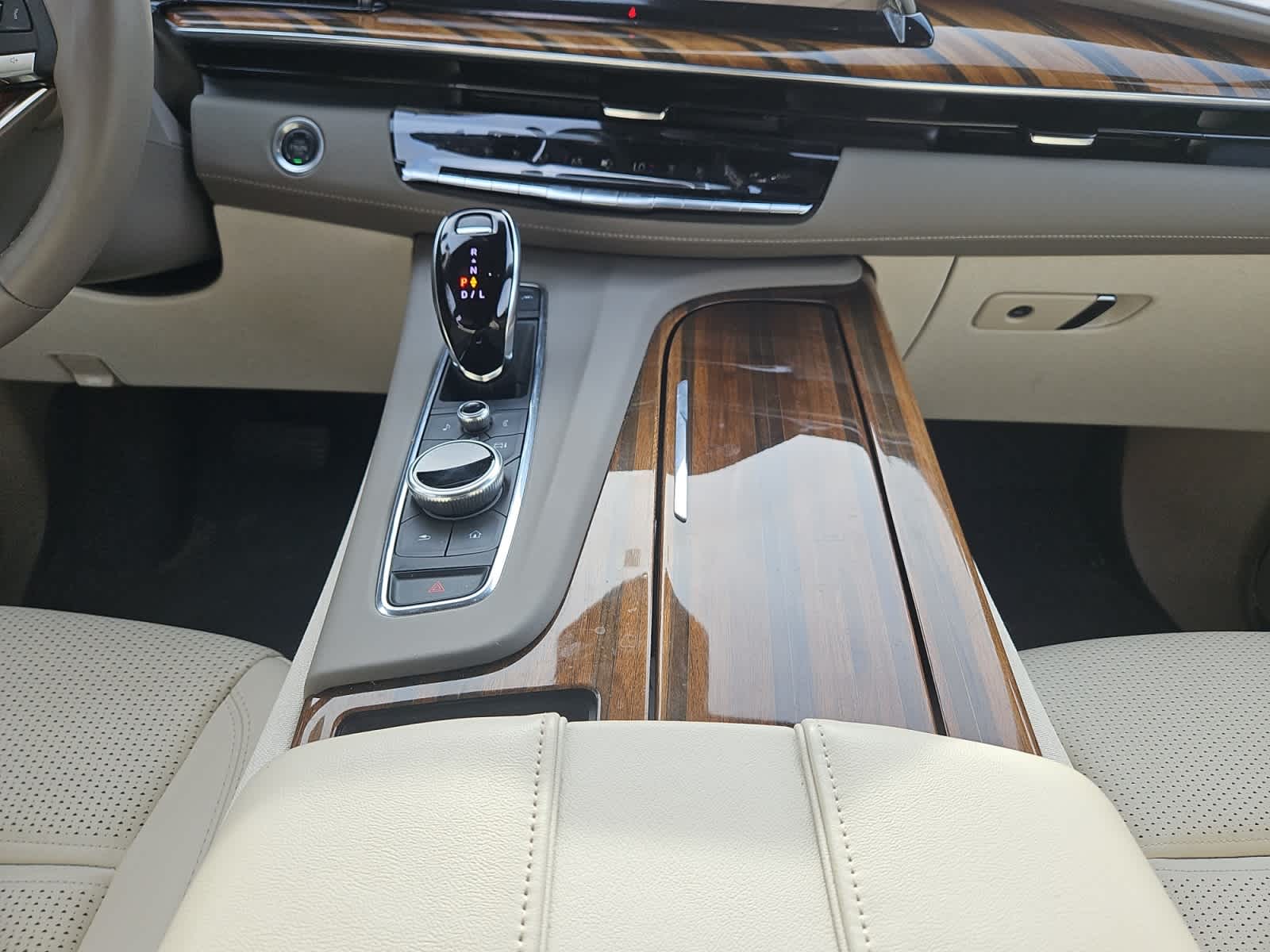 used 2024 Cadillac Escalade car, priced at $99,387