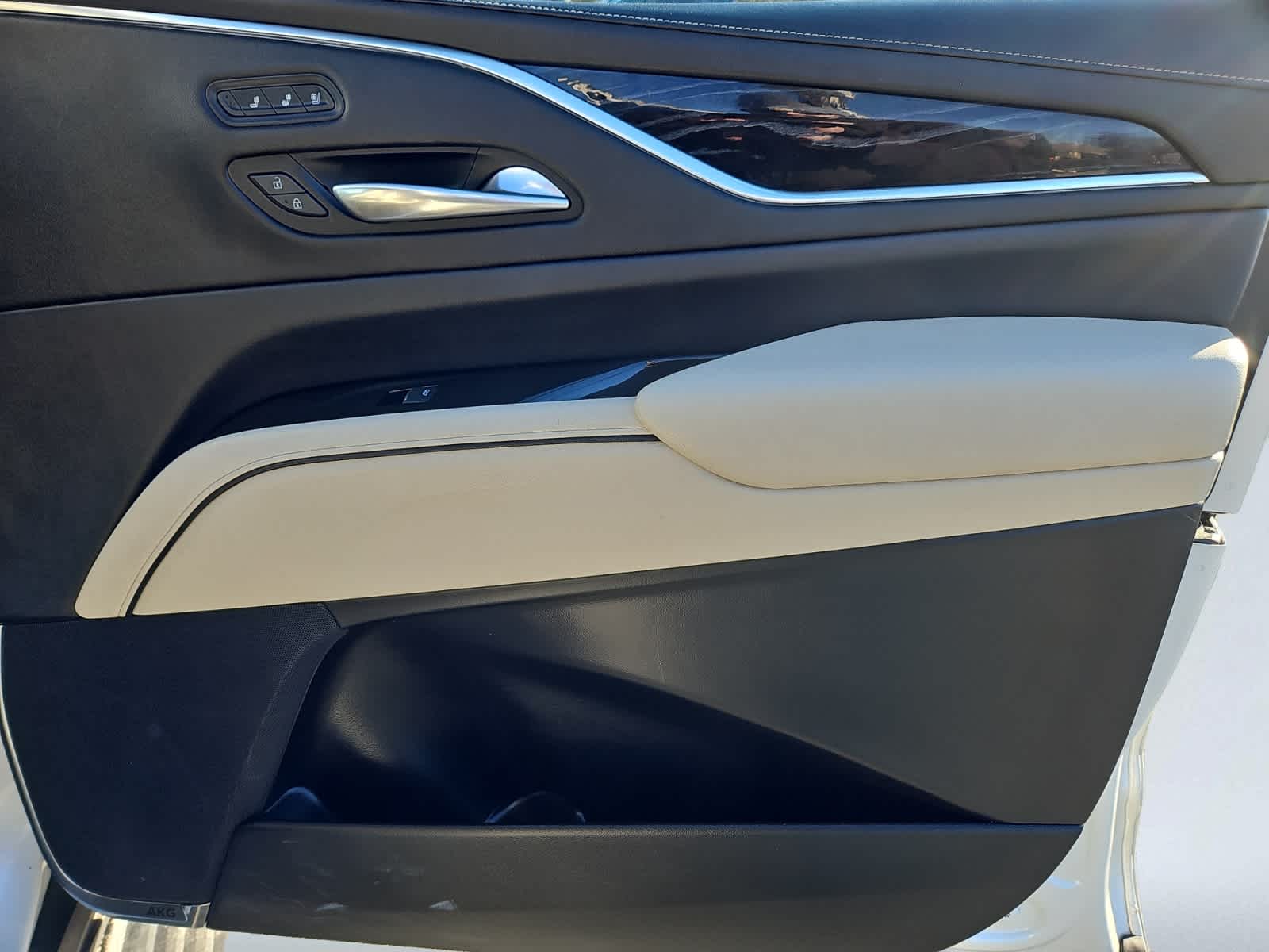 used 2022 Cadillac Escalade car