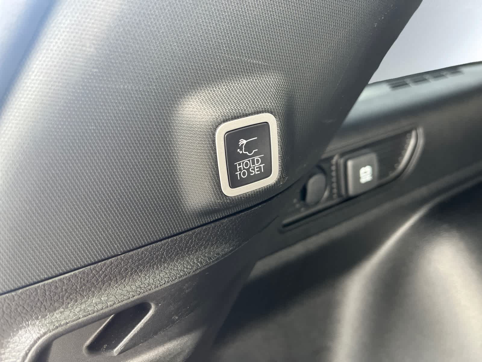 used 2024 Jeep Grand Cherokee car, priced at $35,487